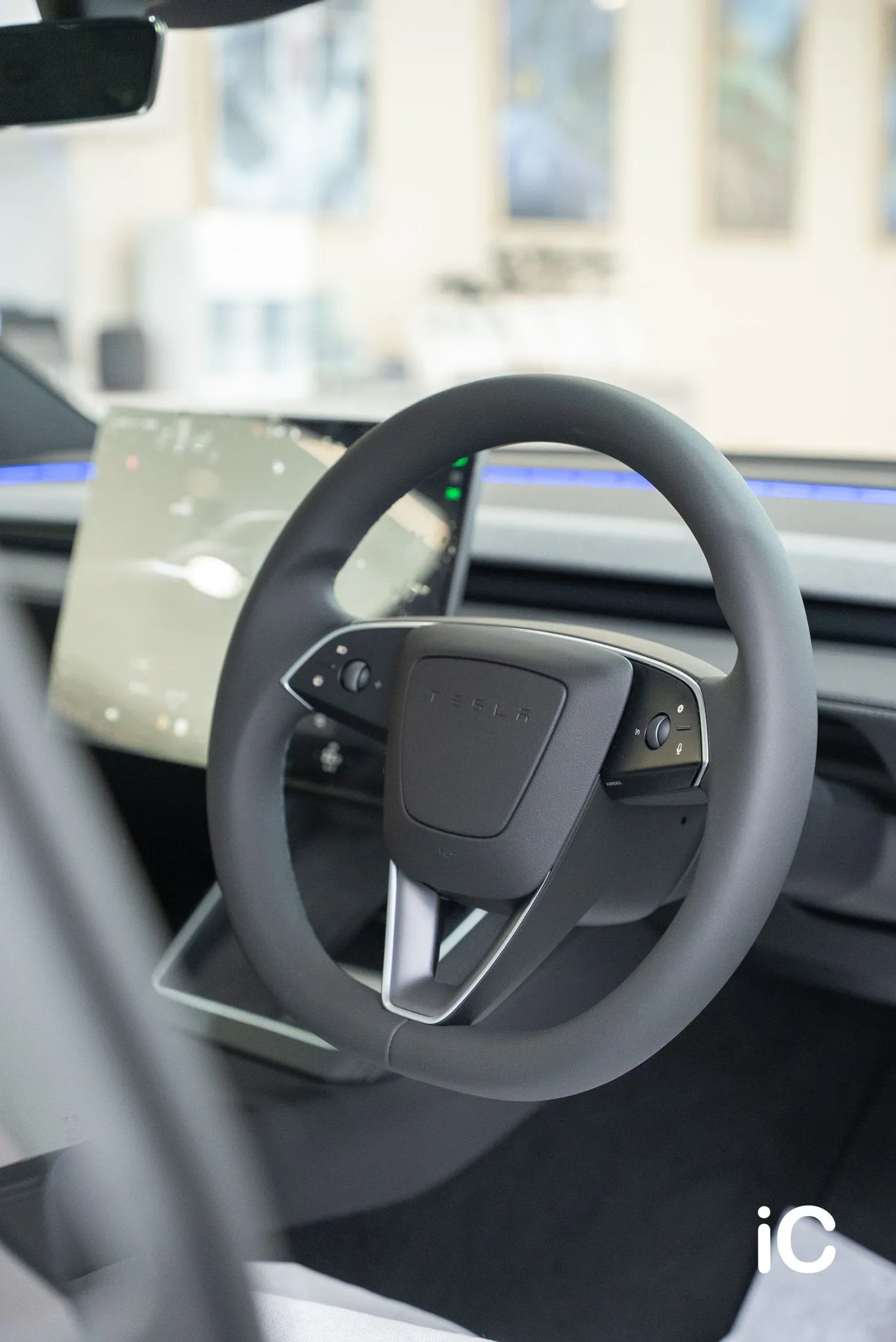 Tesla Model Y 轉色 PPF 施工作品