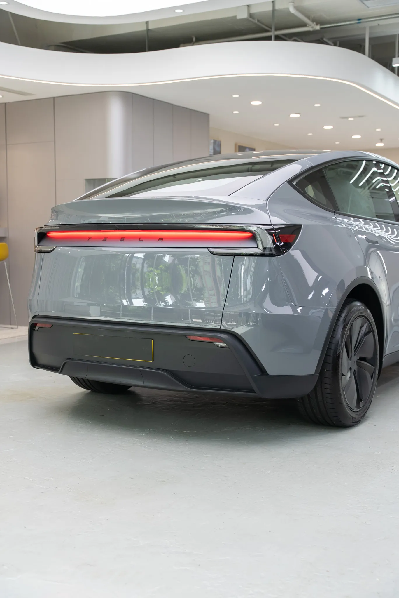 Tesla Model Y 轉色 PPF 施工作品