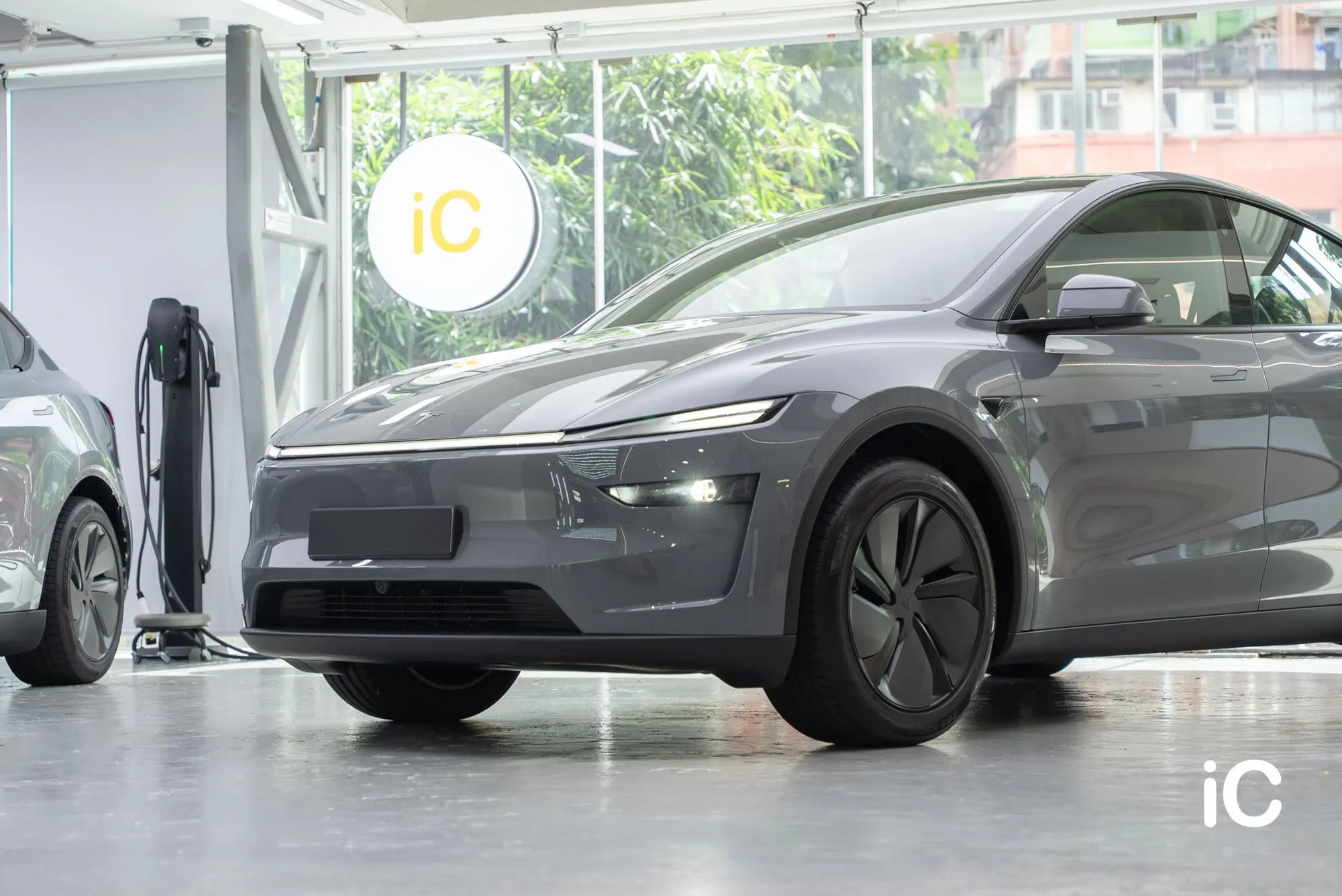 Tesla Model Y 轉色 PPF 施工作品