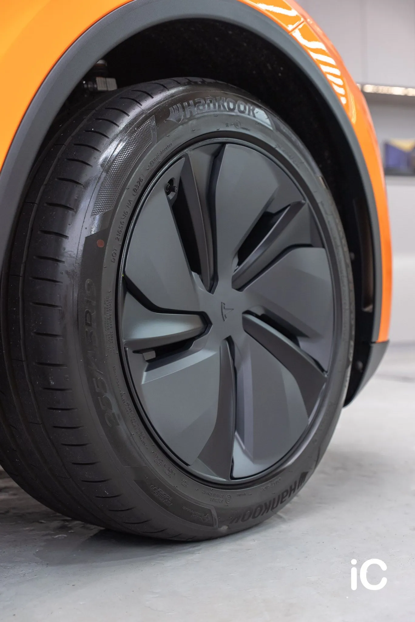 Tesla Model Y 轉色 PPF 施工作品