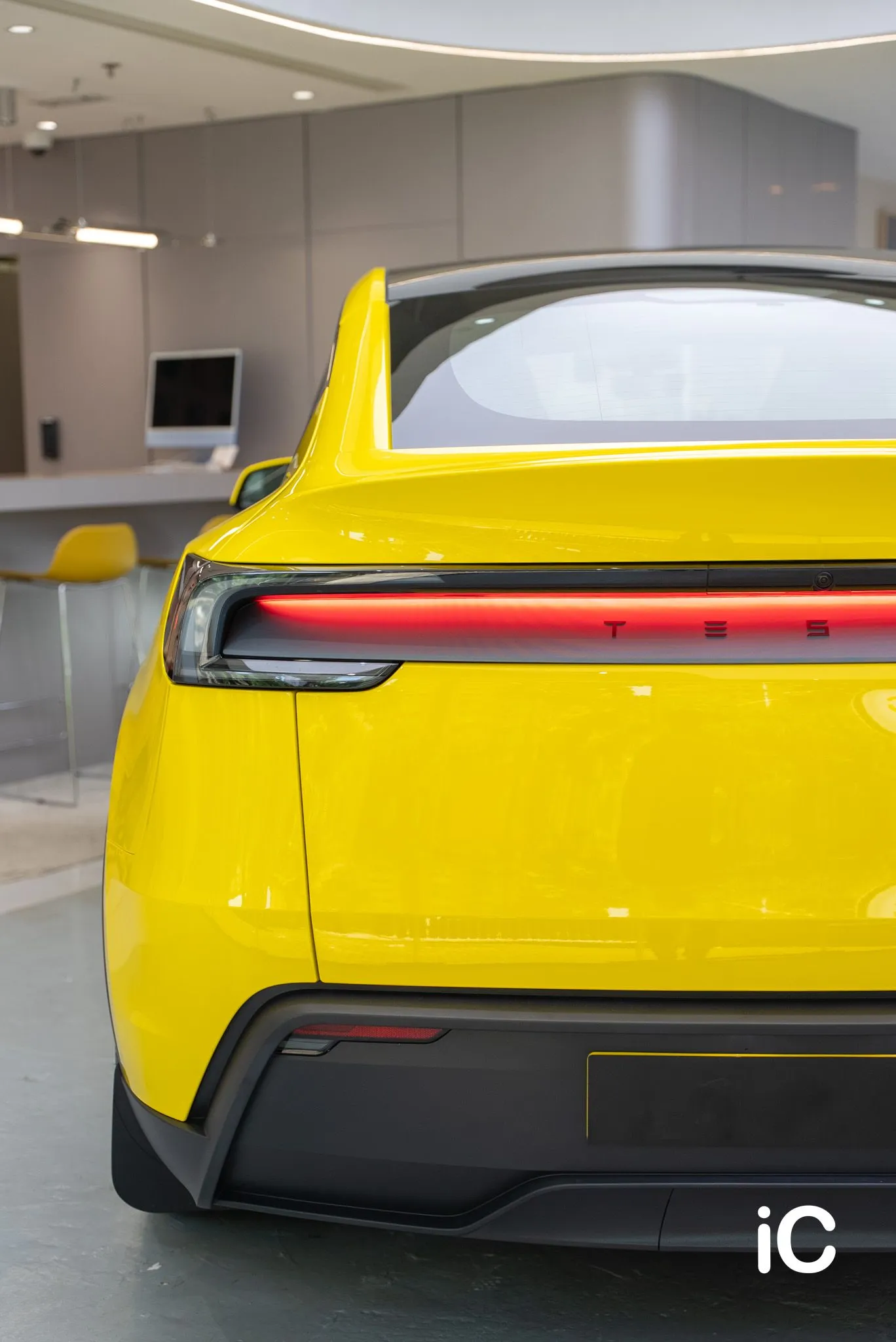 Tesla Model Y 轉色 PPF 施工作品