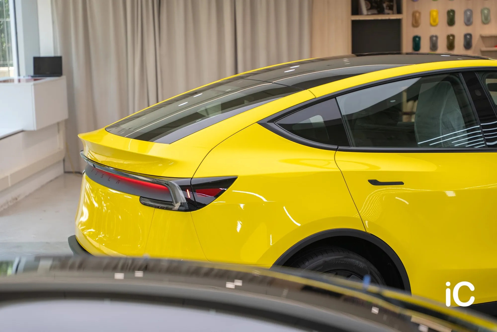 Tesla Model Y 轉色 PPF 施工作品