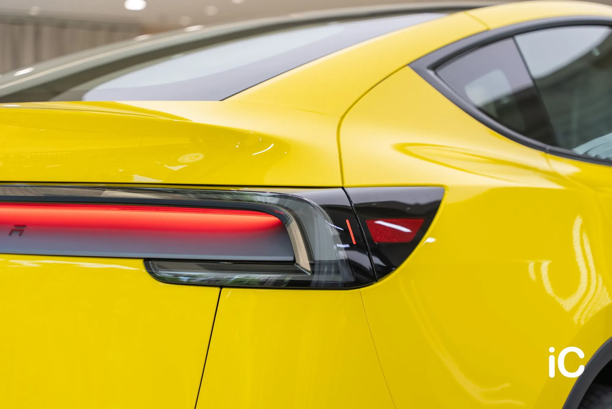 Tesla Model Y 轉色 PPF 施工作品