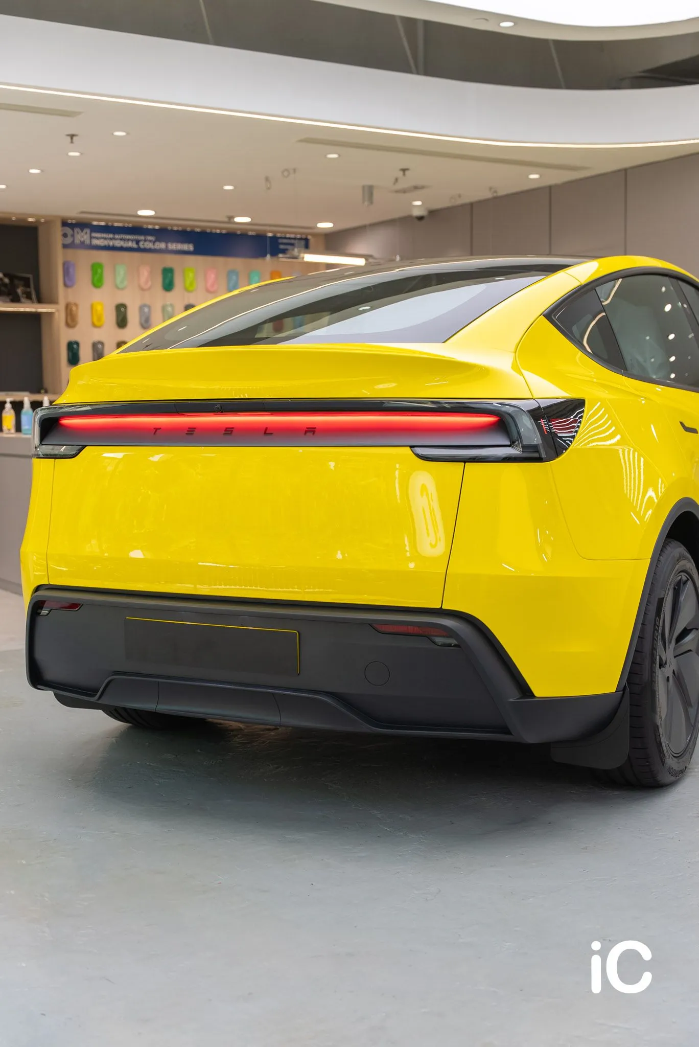 Tesla Model Y 轉色 PPF 施工作品