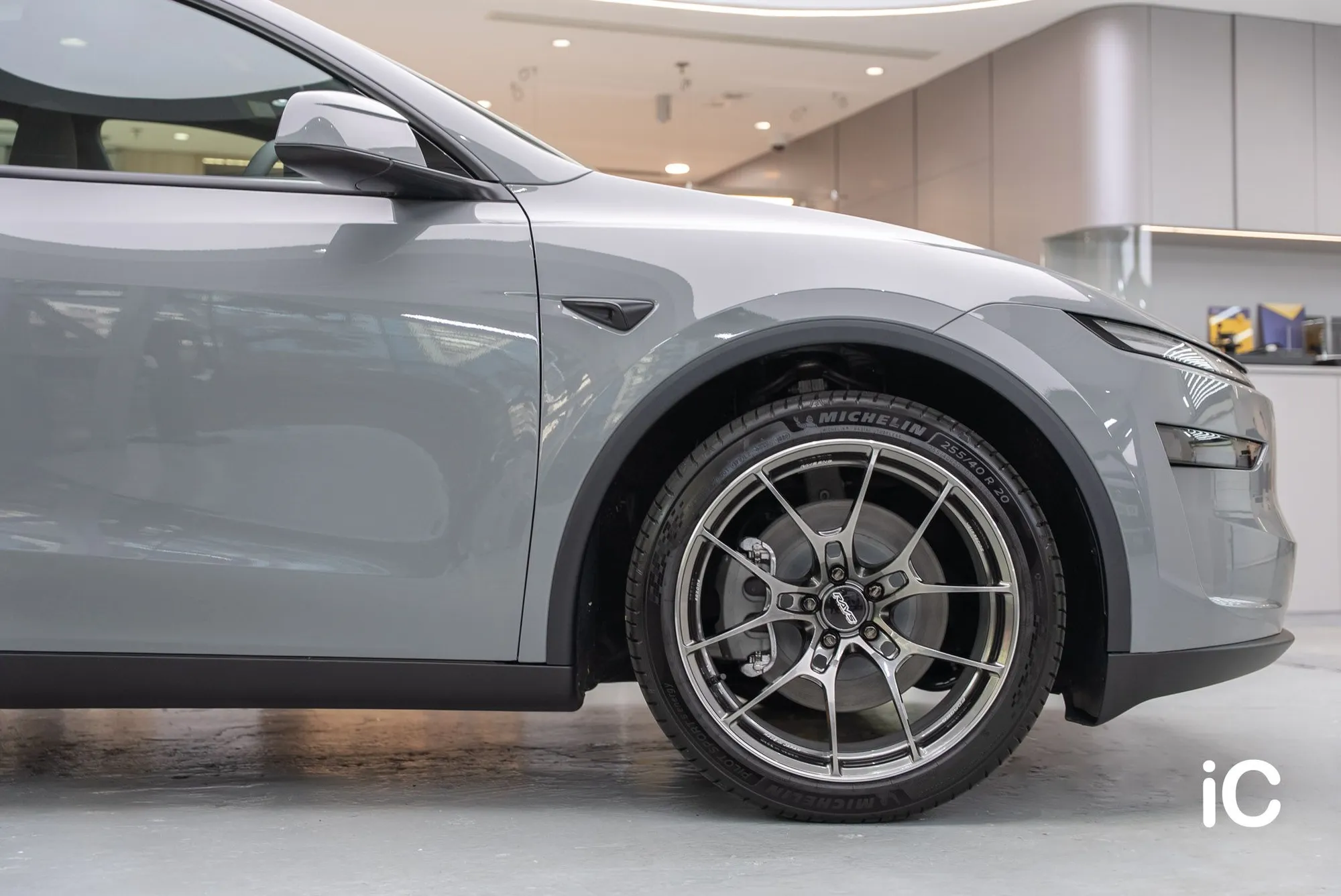 Tesla Model Y 轉色 PPF 施工作品