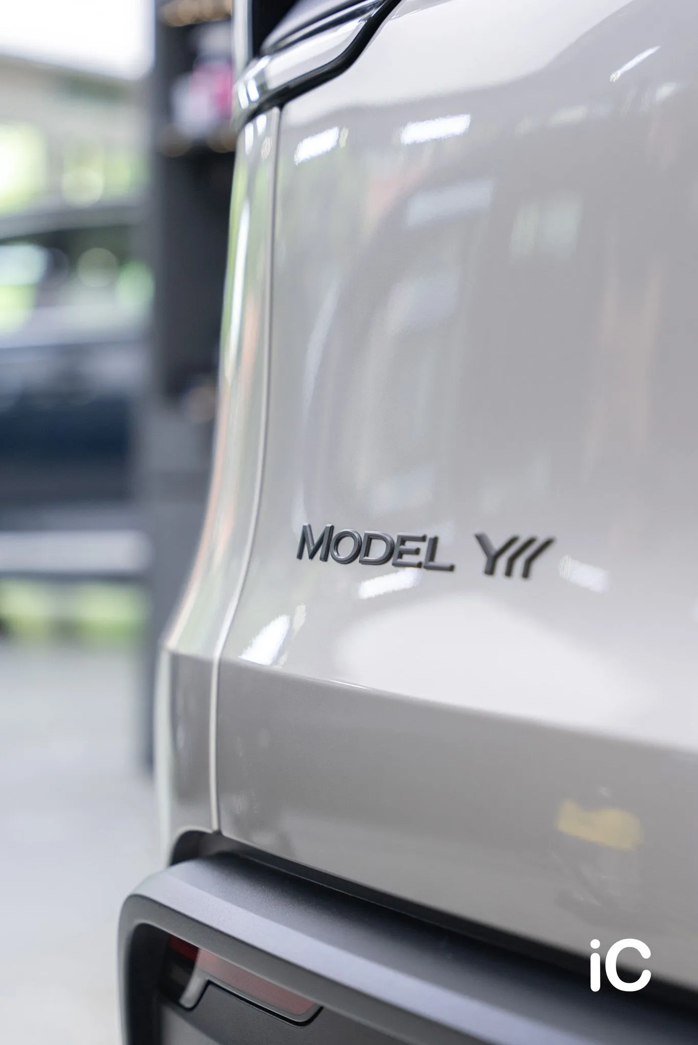 Tesla Model Y L 鍍膜 施工作品