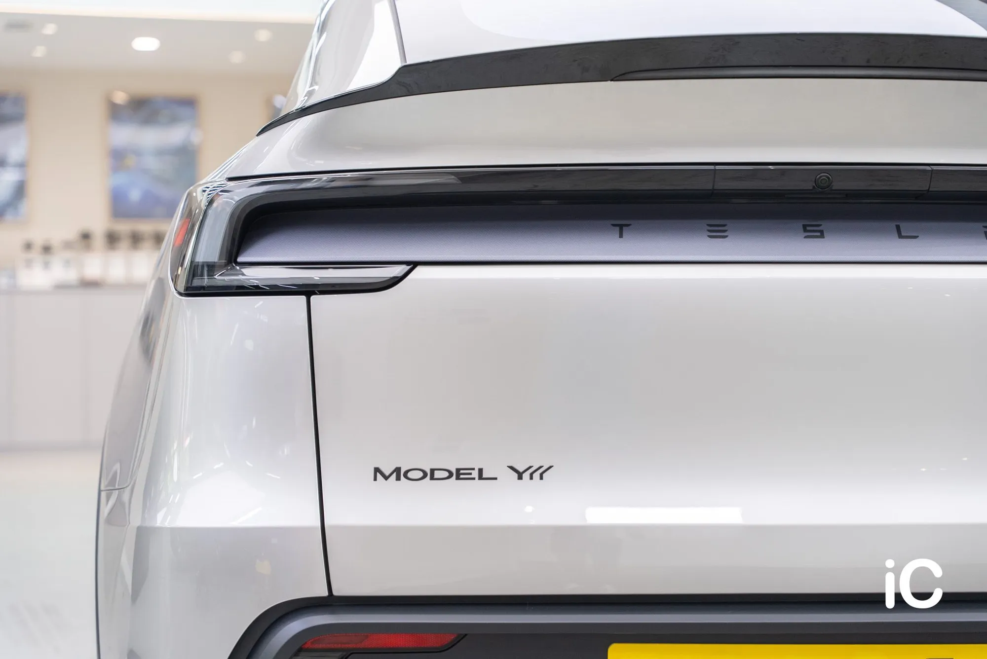 Tesla Model Y L 鍍膜 施工作品