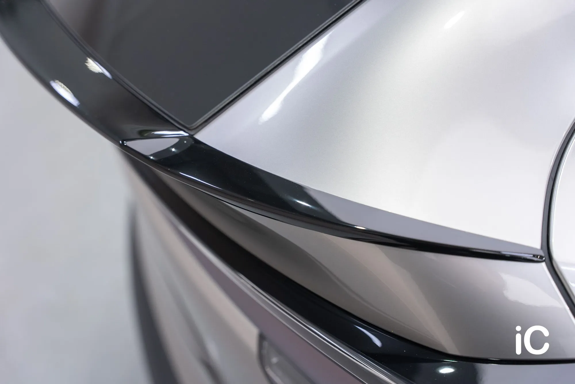 Tesla Model Y L 轉色 PPF 施工作品