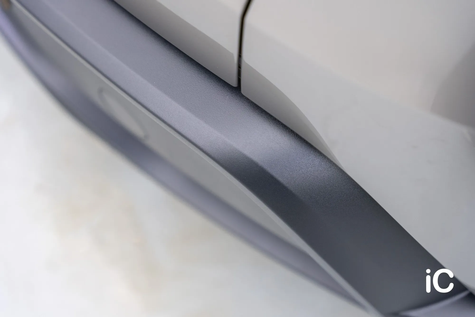 Tesla Model Y L 轉色 PPF 施工作品
