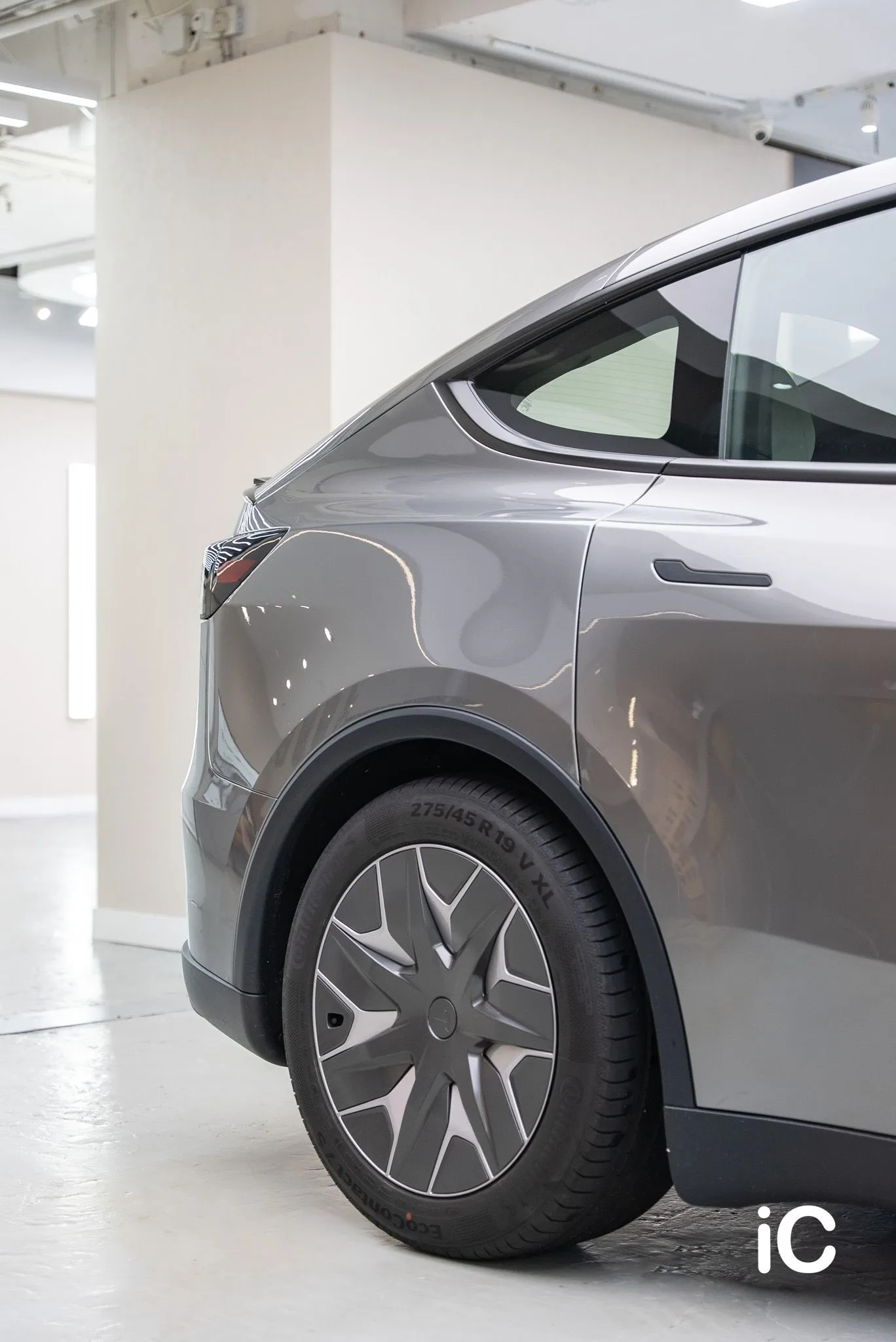 Tesla Model Y L 轉色 PPF 施工作品