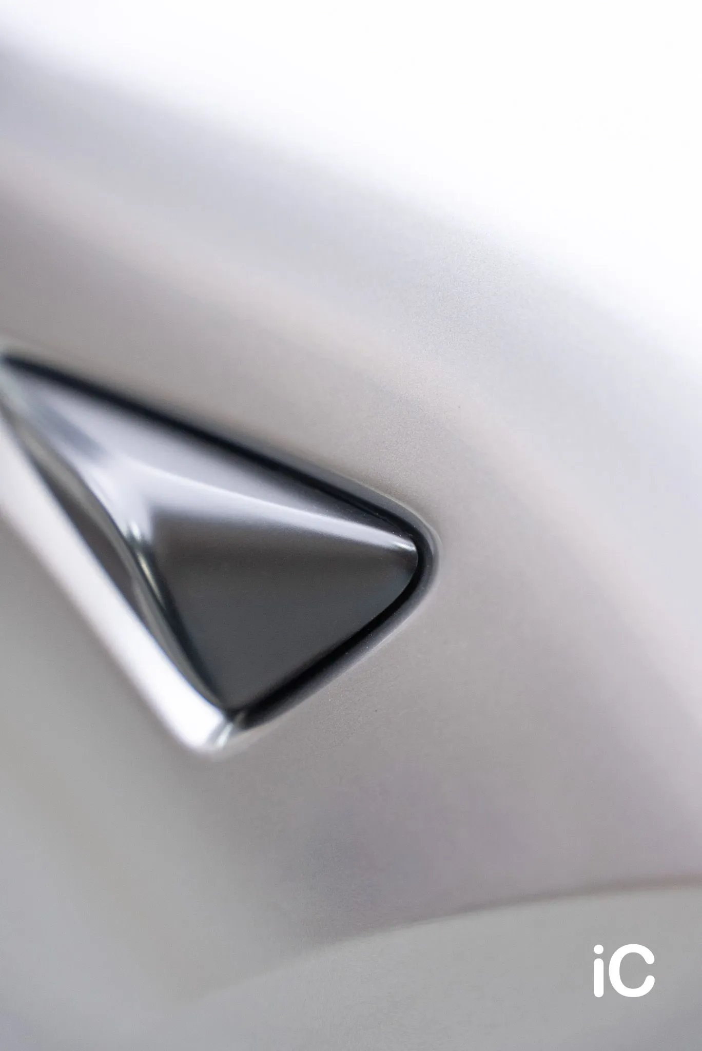 Tesla Model Y L 轉色 PPF 施工作品