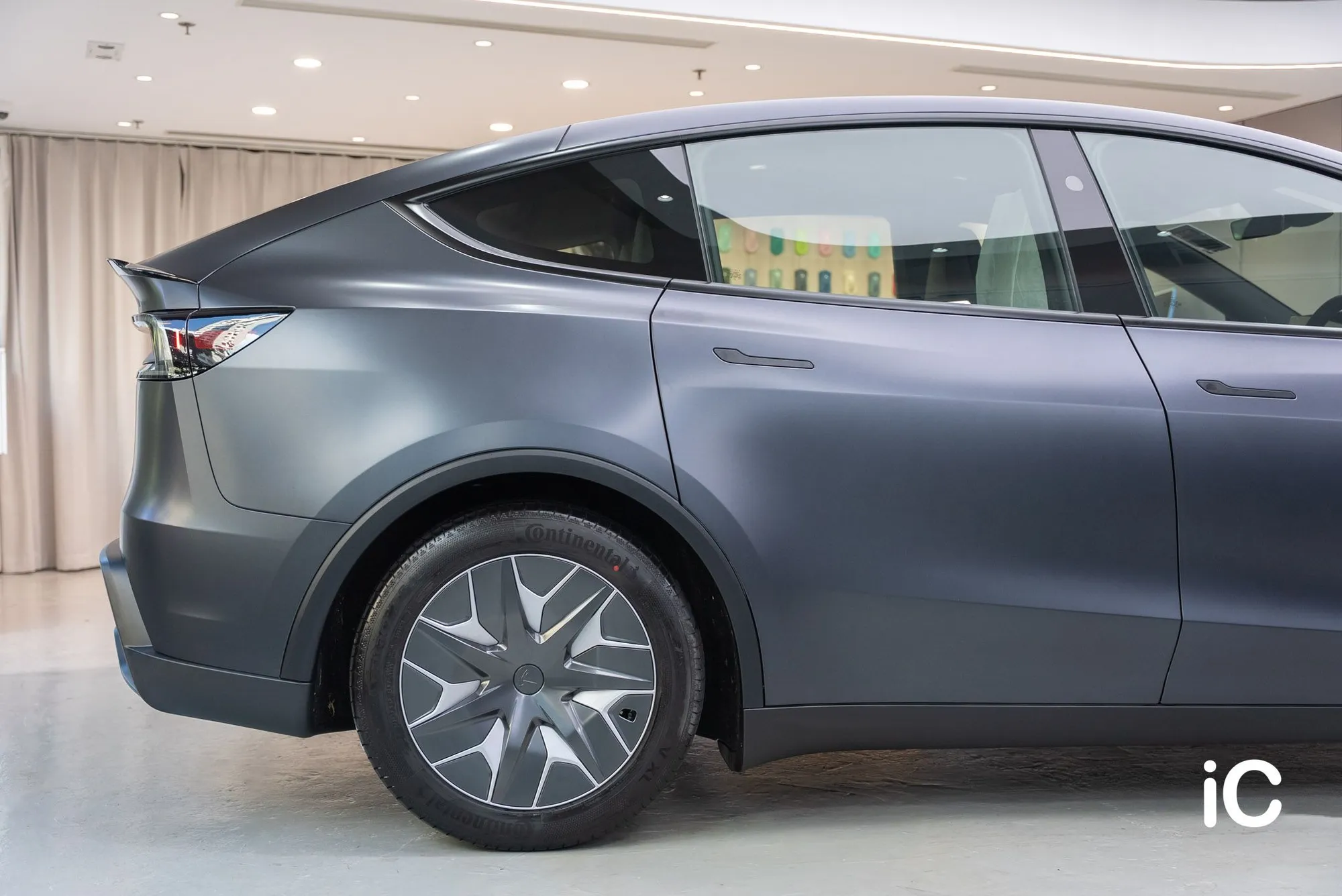 Tesla Model Y L 透明 PPF 施工作品