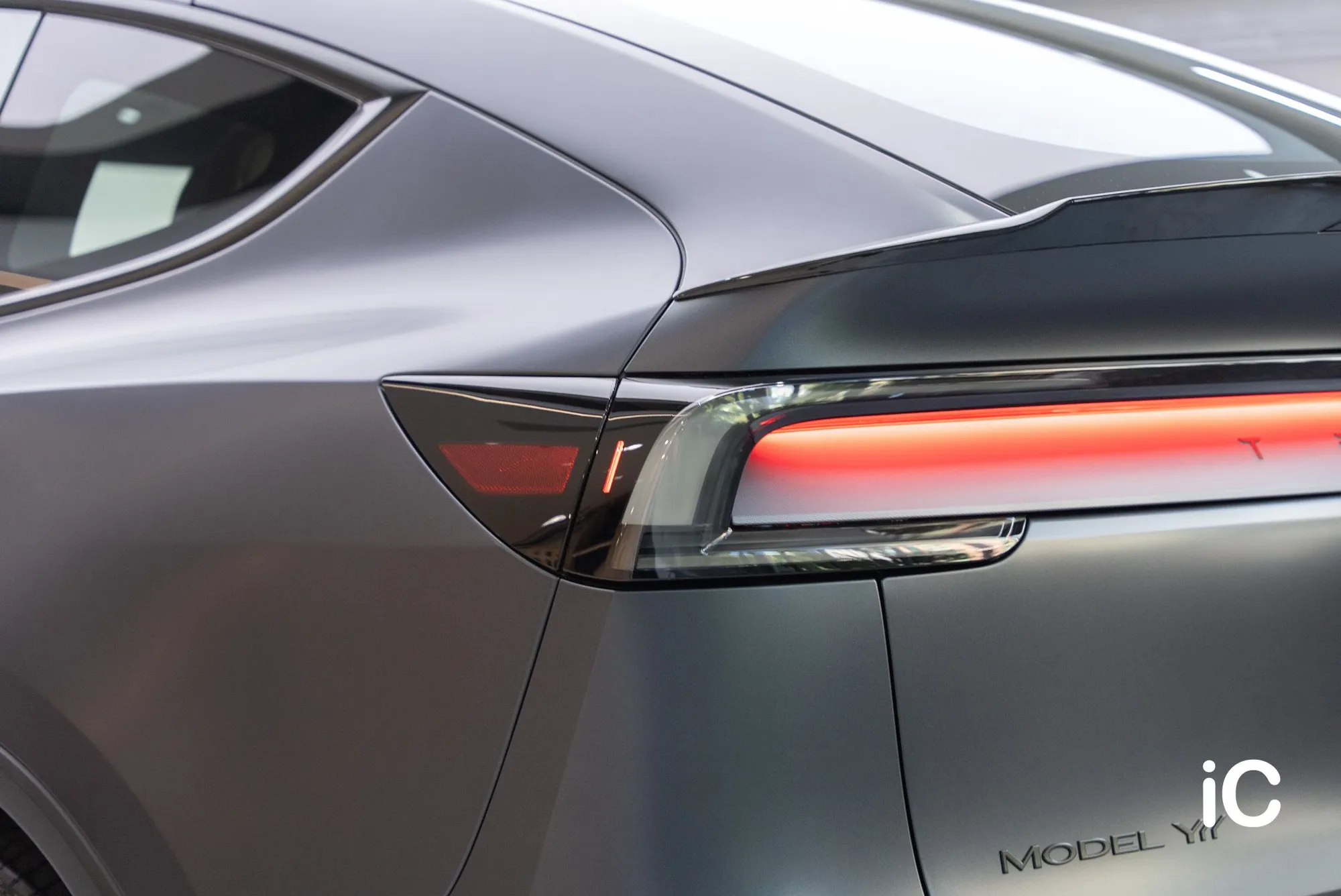 Tesla Model Y L 透明 PPF 施工作品