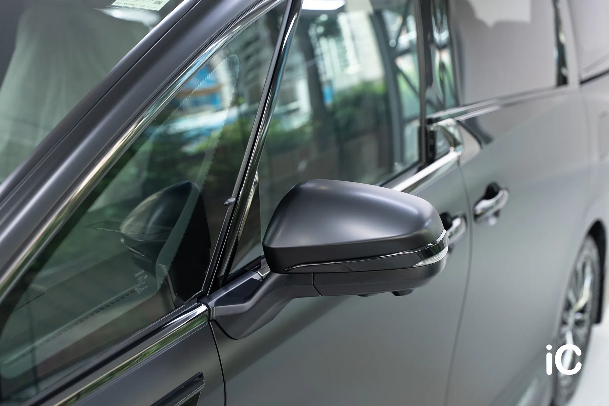 Toyota Vellfire 透明 PPF 施工作品