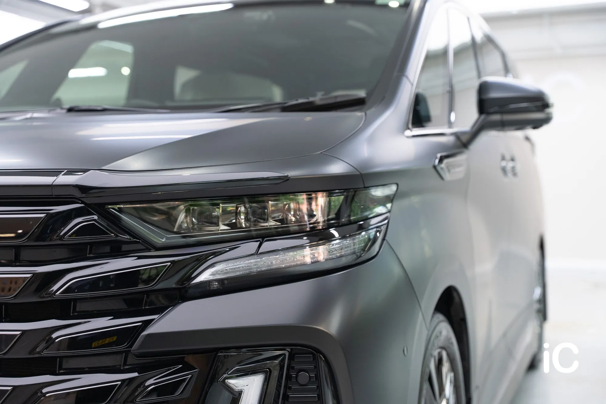 Toyota Vellfire 透明 PPF 施工作品