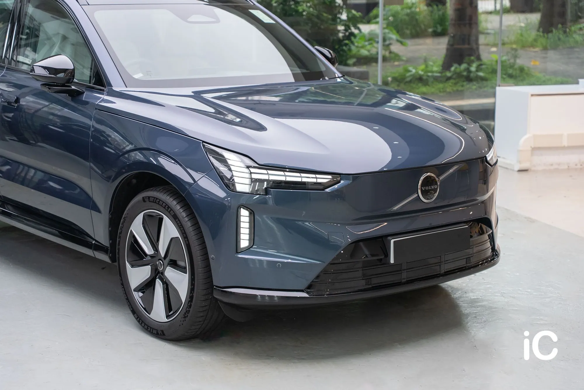 Volvo EX90 透明 PPF 施工作品