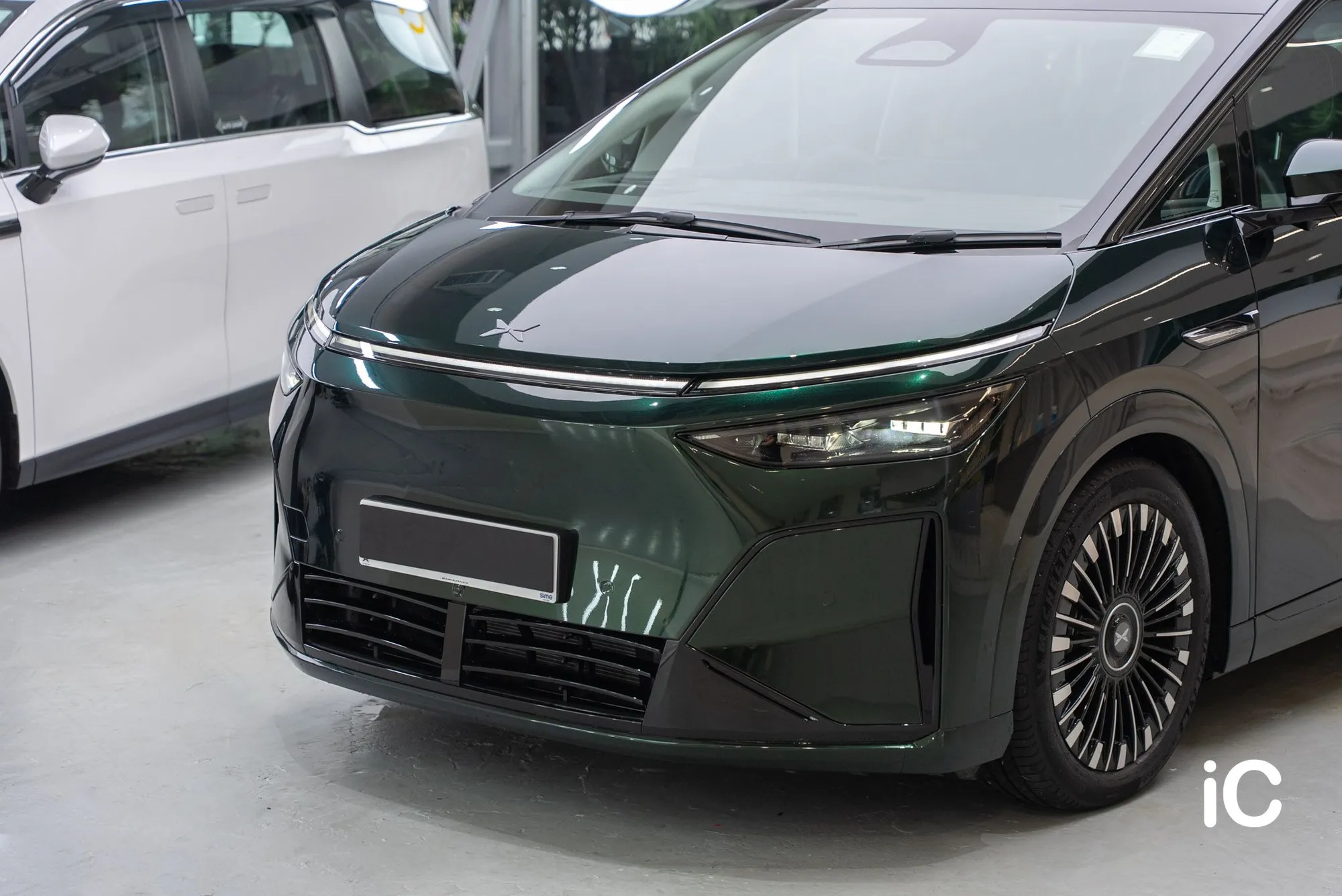XPENG X9 轉色 PPF 施工作品