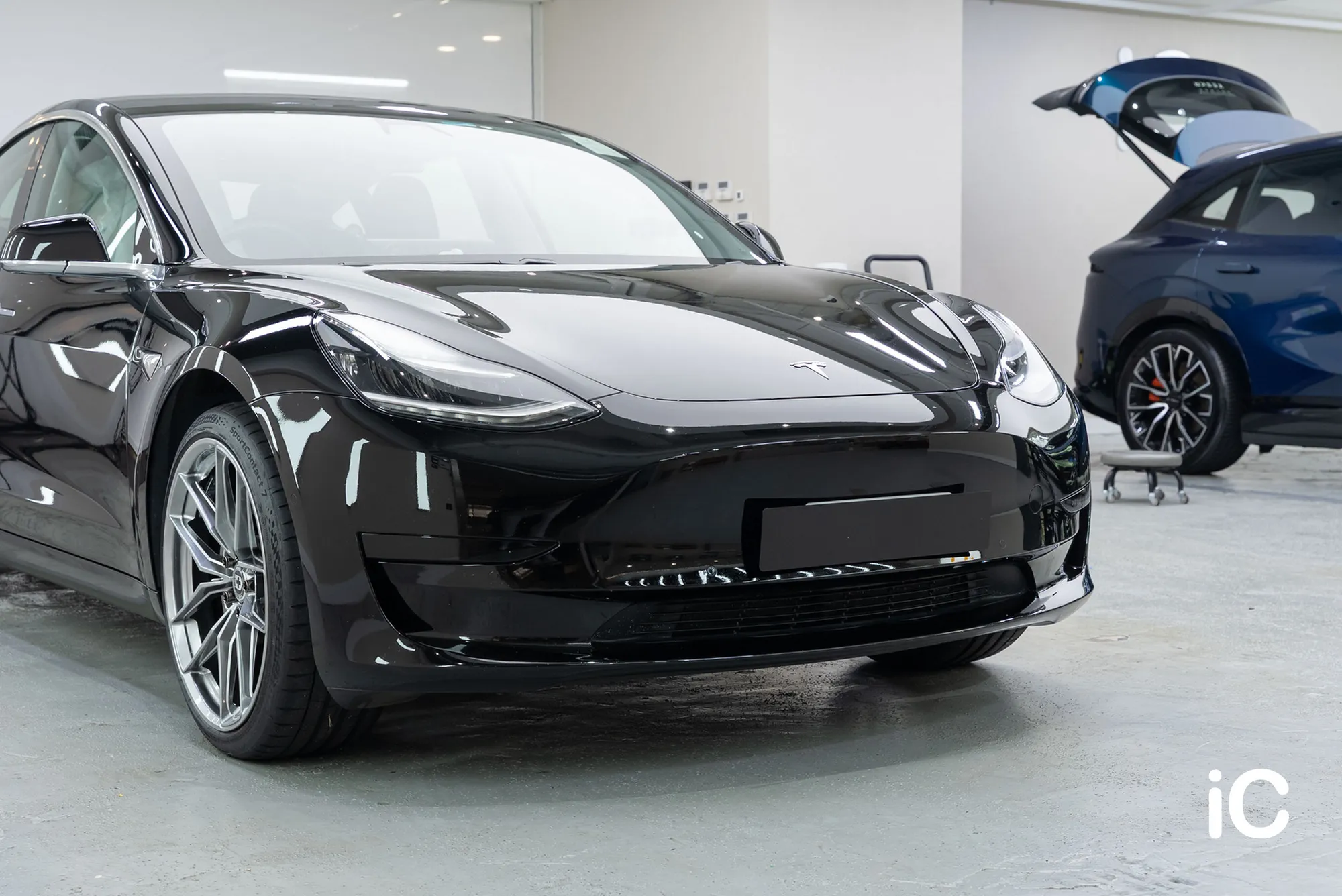 完成後車頭及車側的光澤