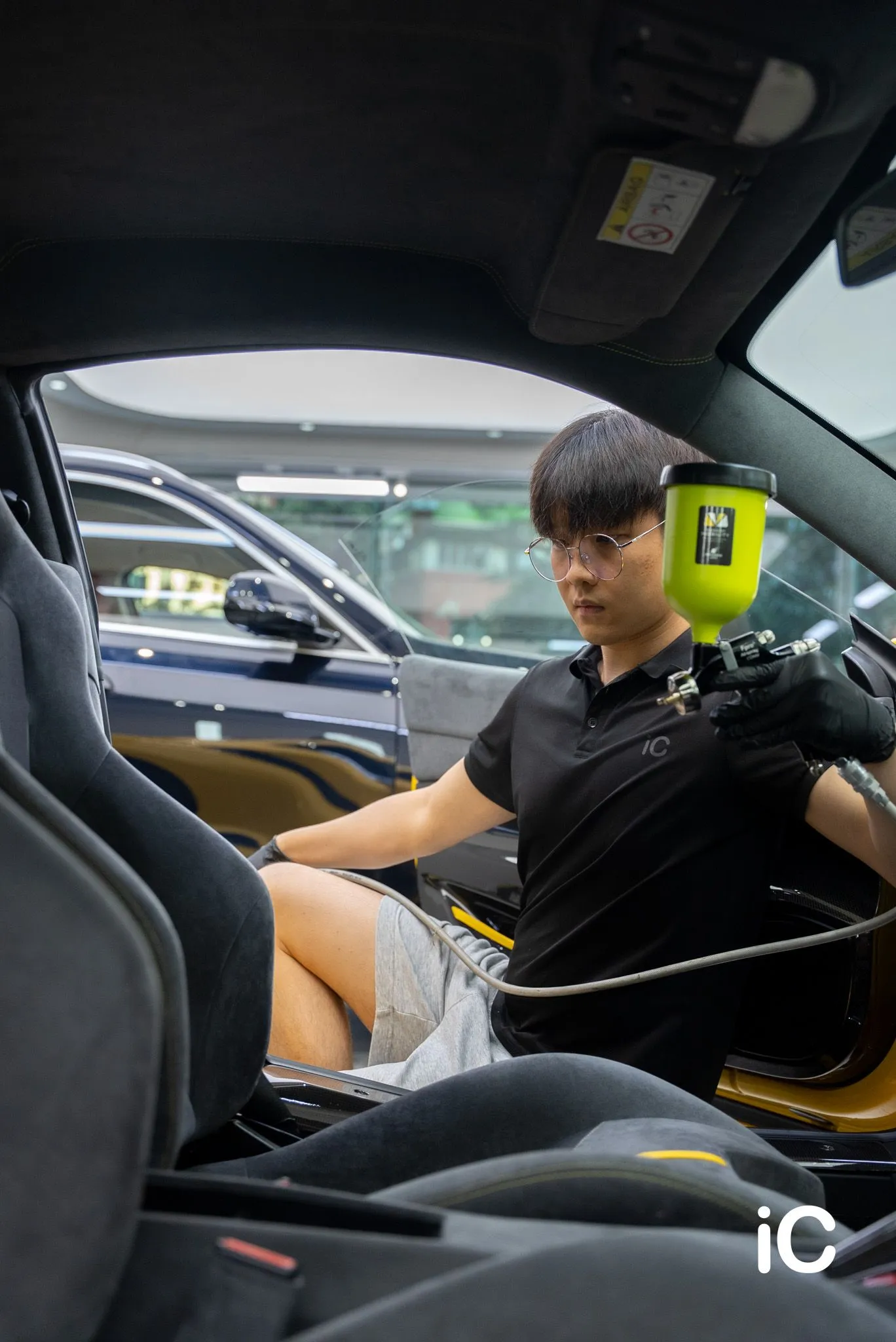 Ferrari 488 車廂織物保護施工