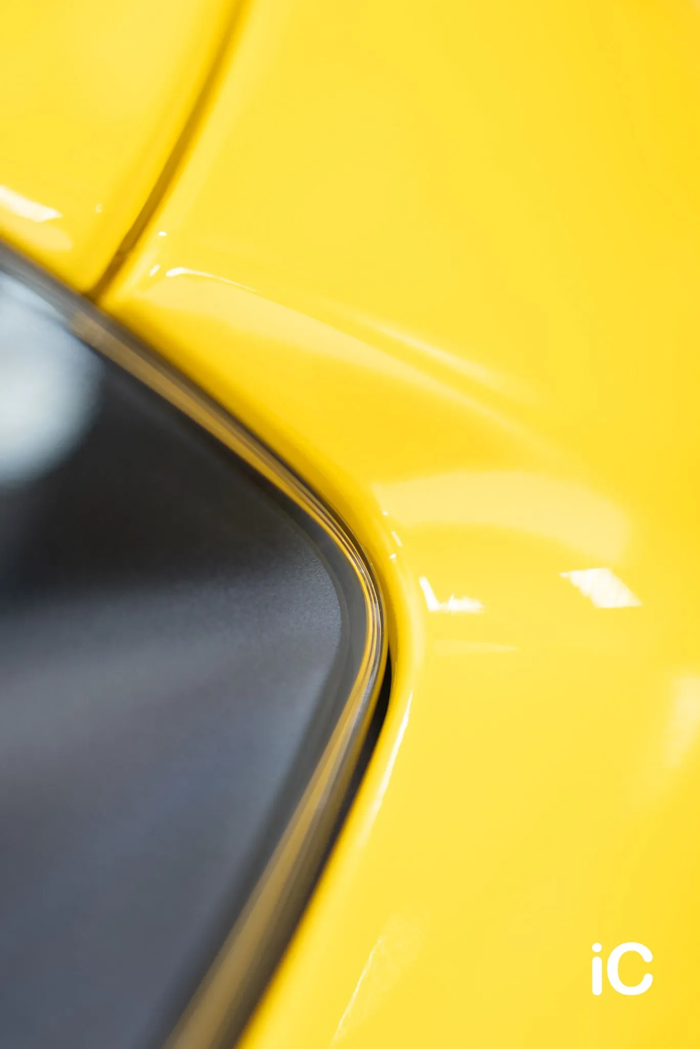 Ferrari 488 車身邊緣細節