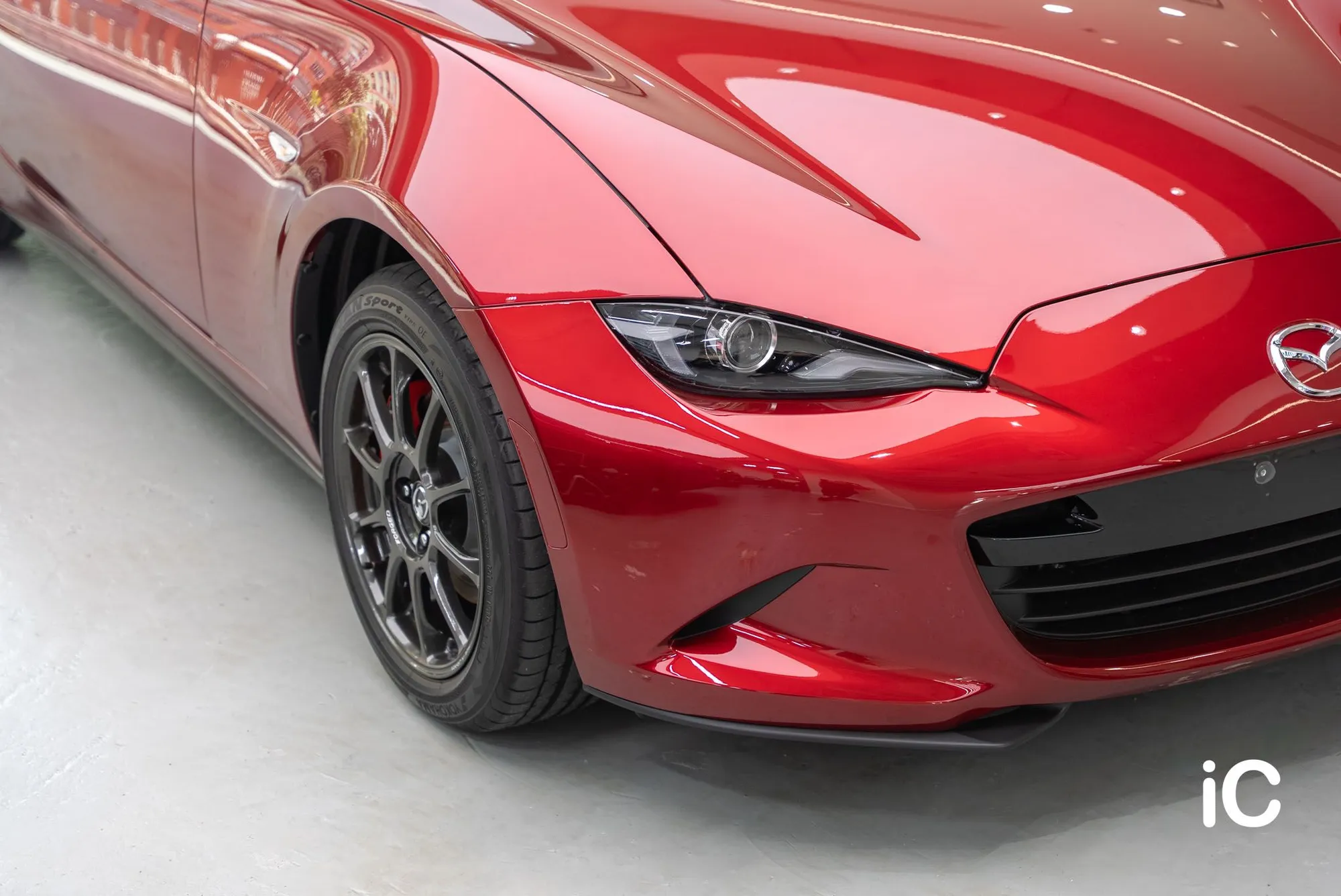 Mazda MX-5 車頭俯視完成效果