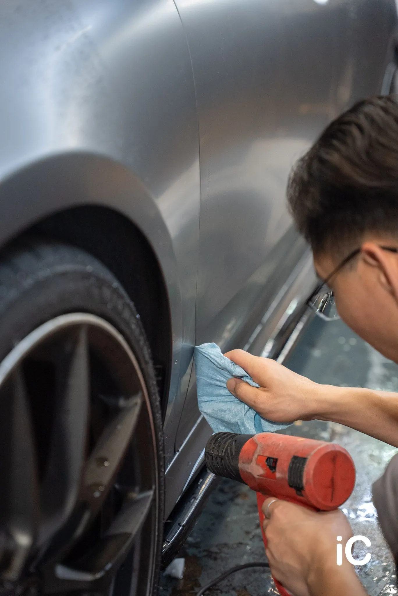 Mercedes-Benz CLA 輪拱邊位 PPF 的整理畫面