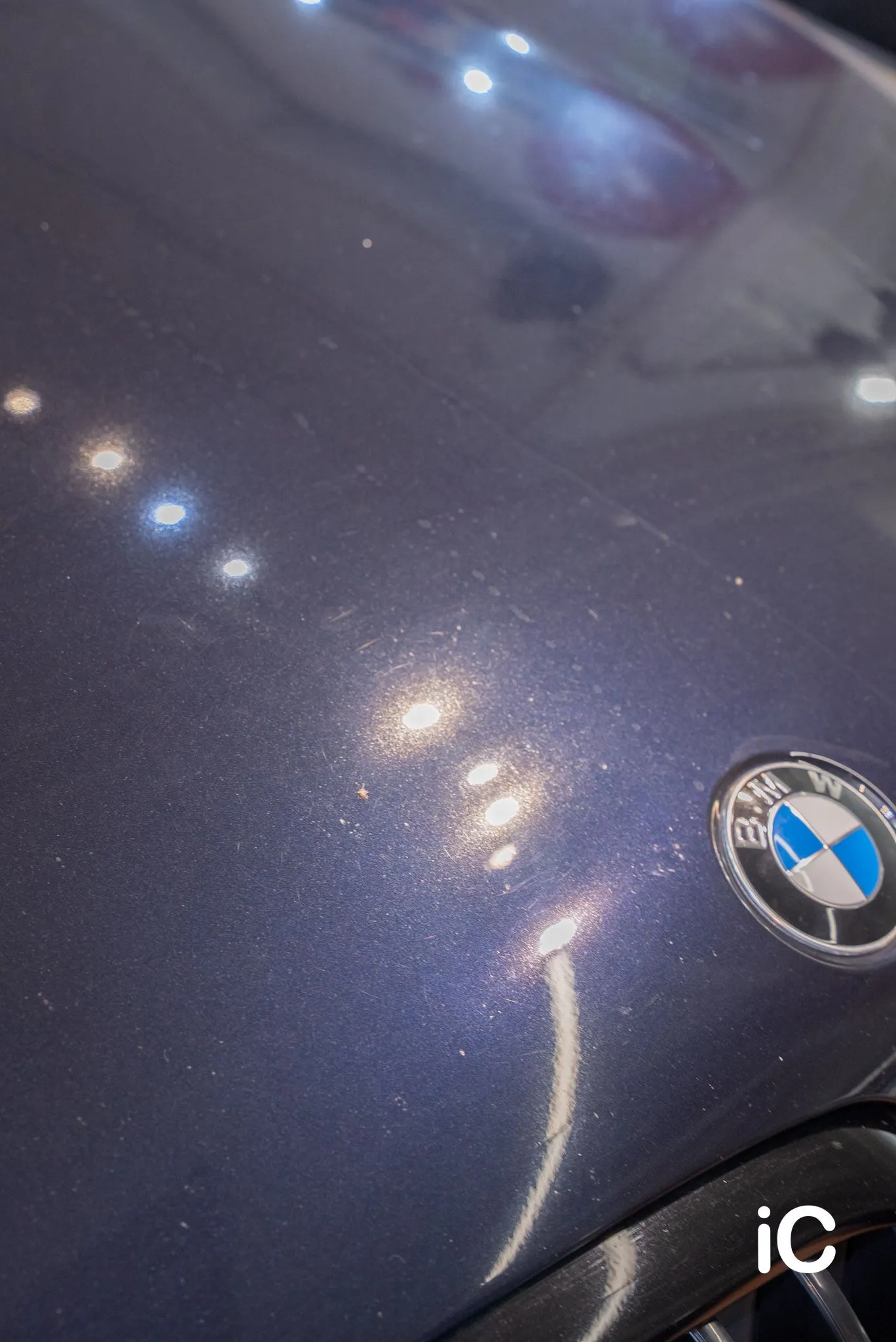 BMW THE 5 車頭冚的到店漆面狀況