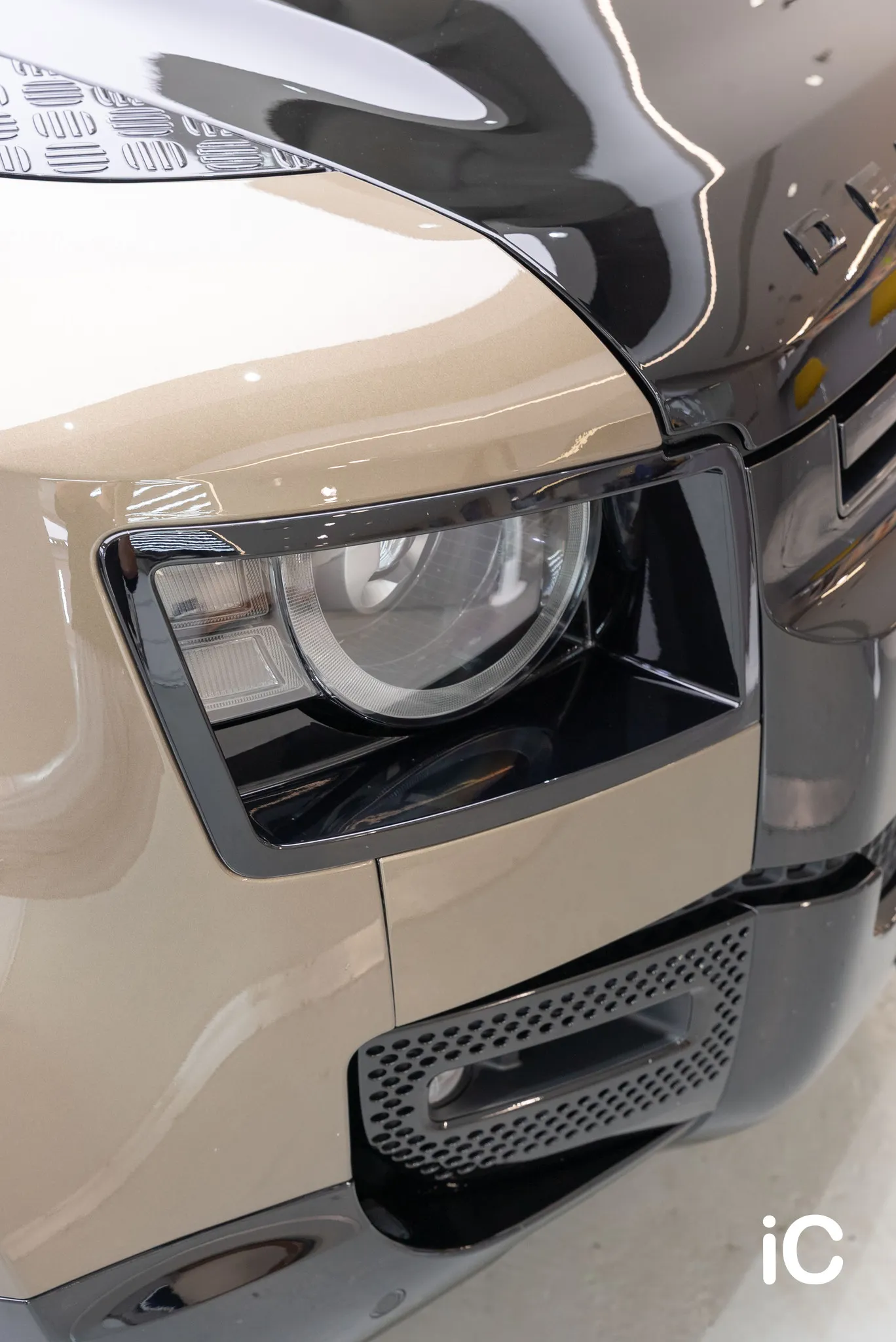 Land Rover Defender 透明 PPF 施工作品