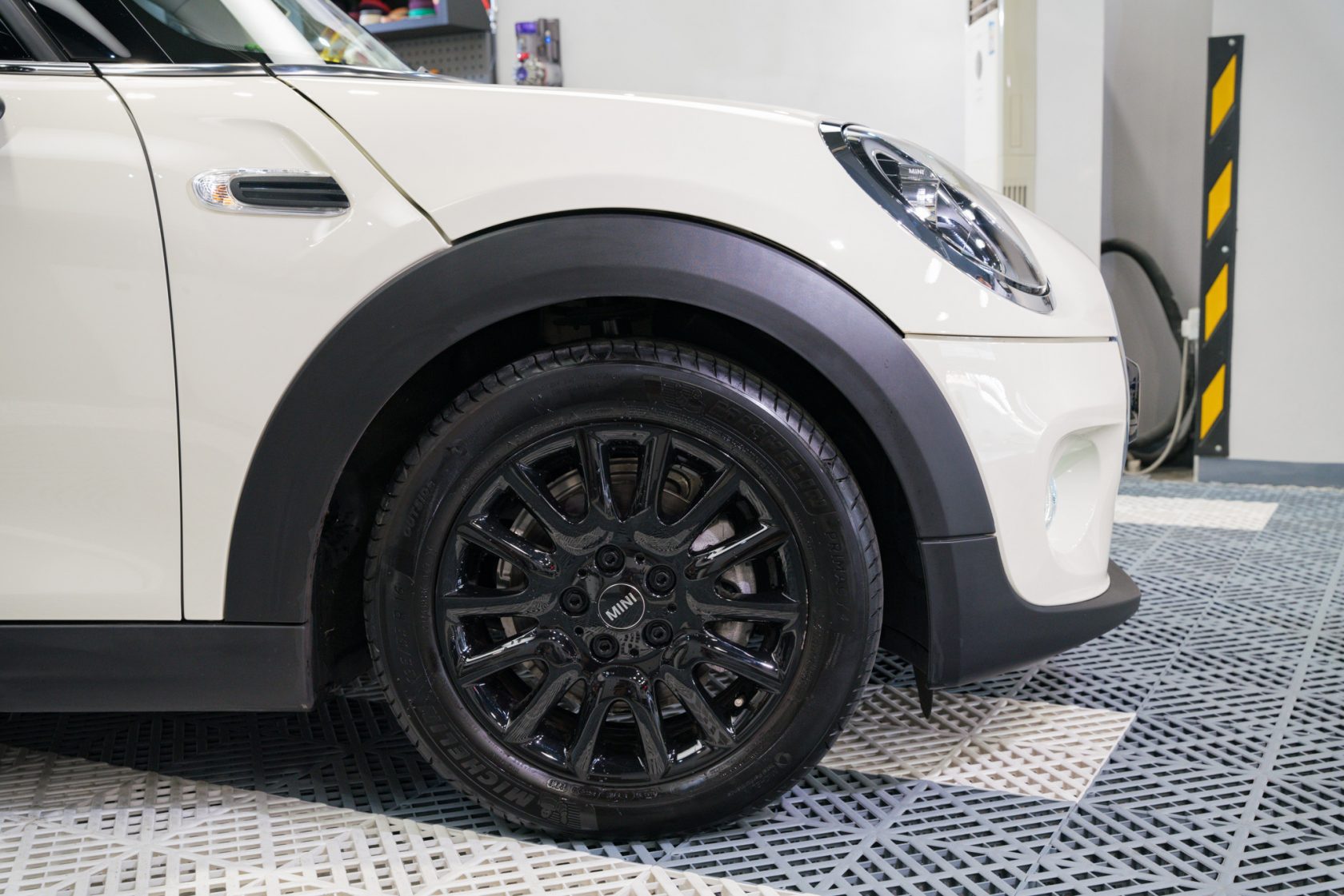MINI Cooper 鍍膜 施工作品