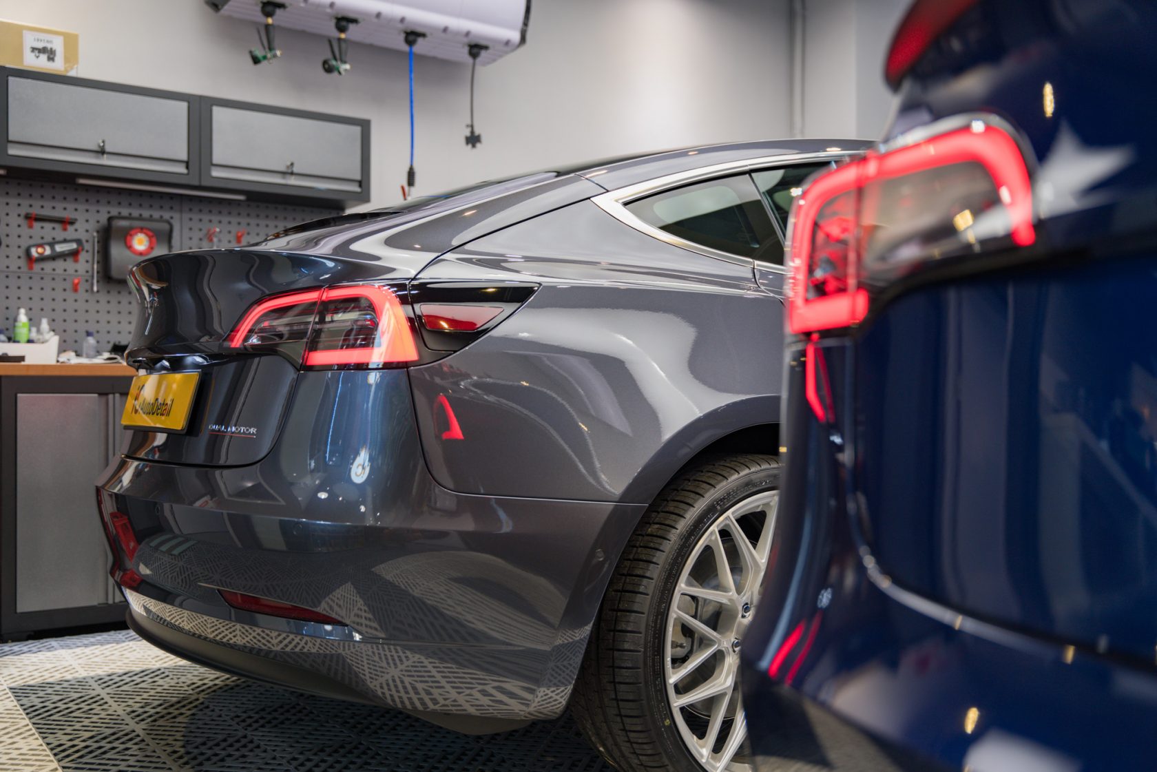 Tesla Model 3 Midnight Silver Metallic 鍍膜 施工作品