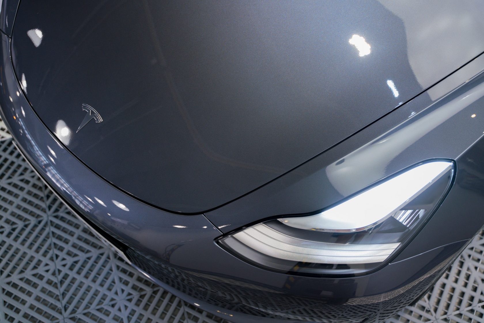 Tesla Model 3 Midnight Silver Metallic 鍍膜 施工作品