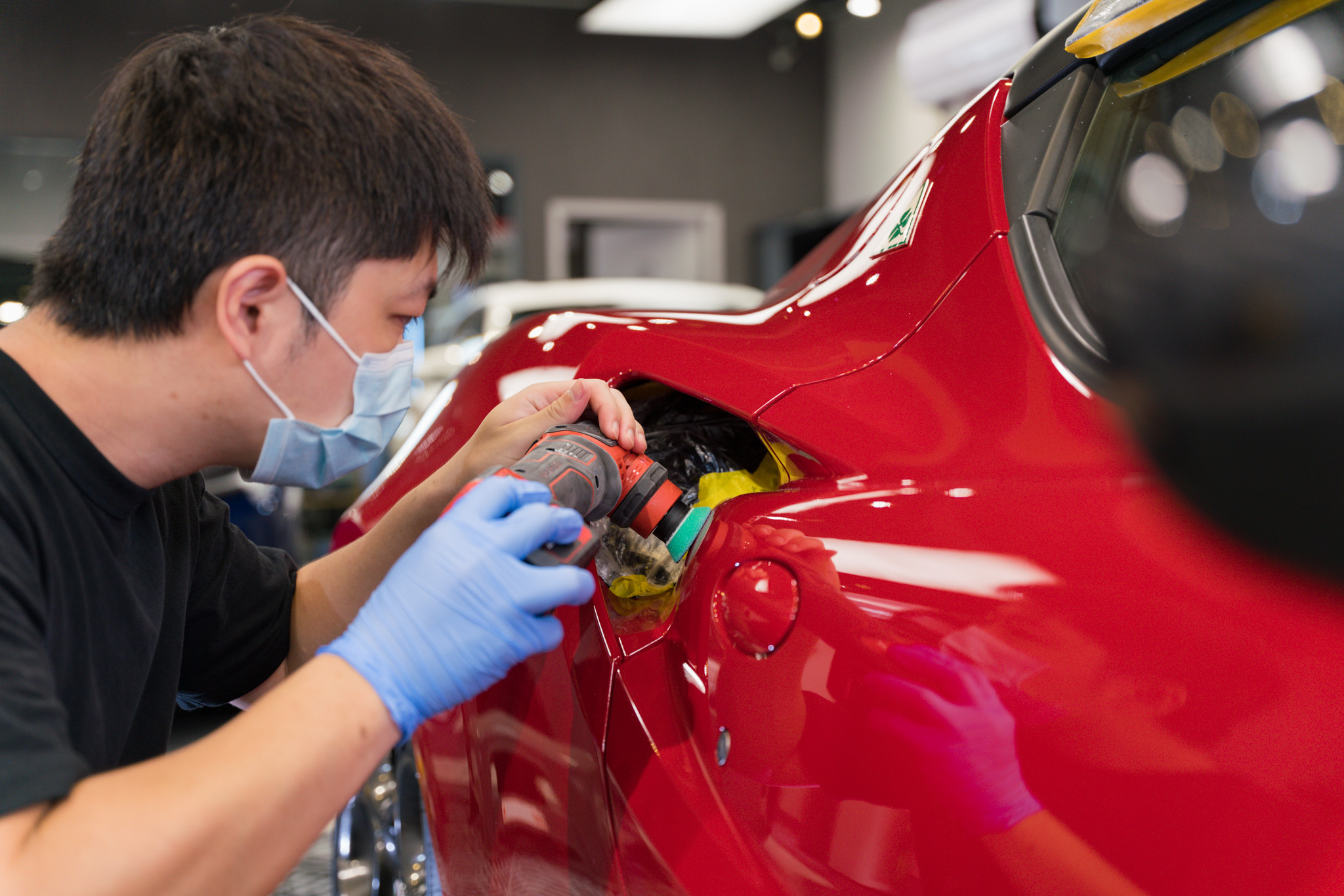 Alfa Romeo 4C Spider 鍍膜 施工作品