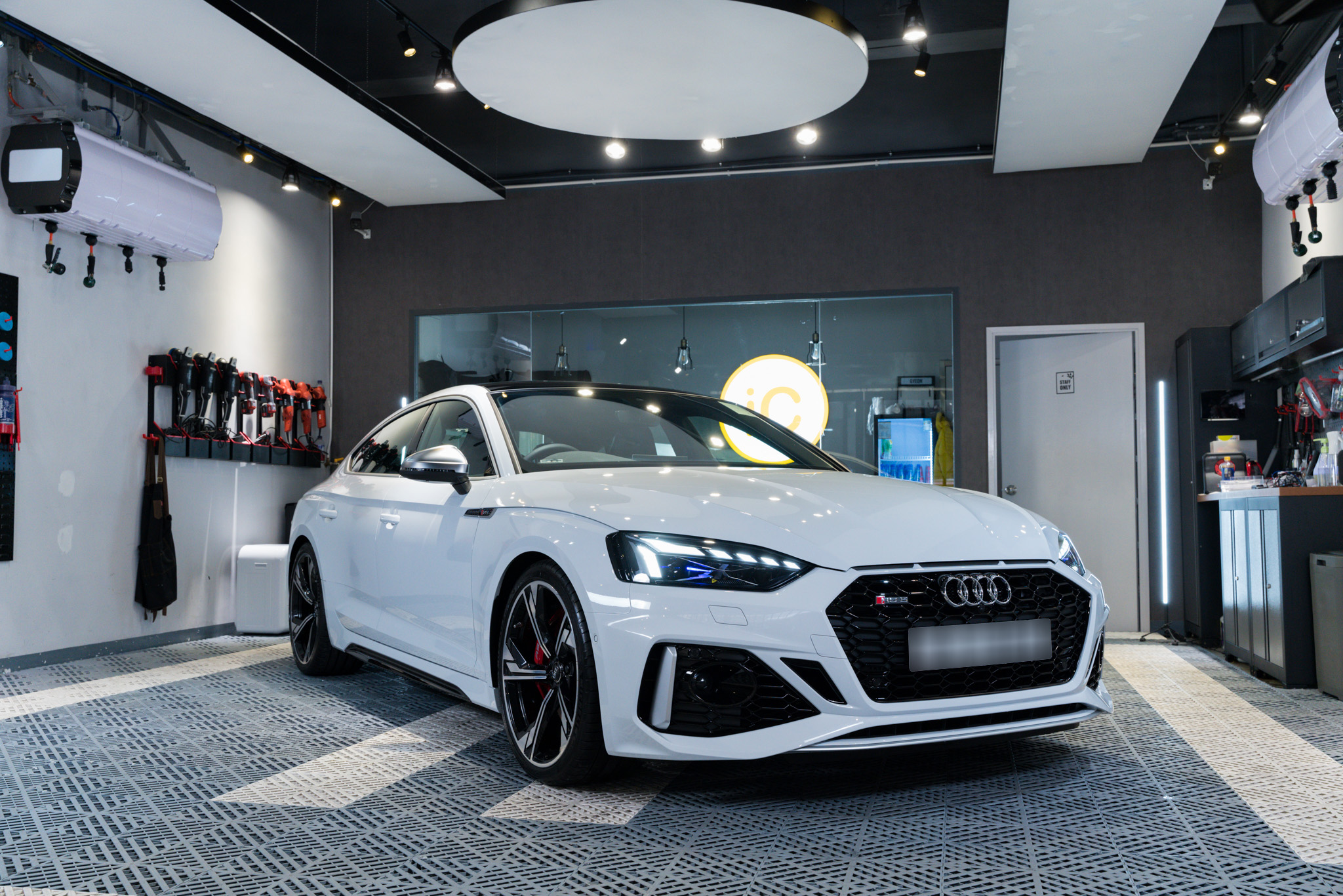 Audi RS5 Sportback 鍍膜 施工作品