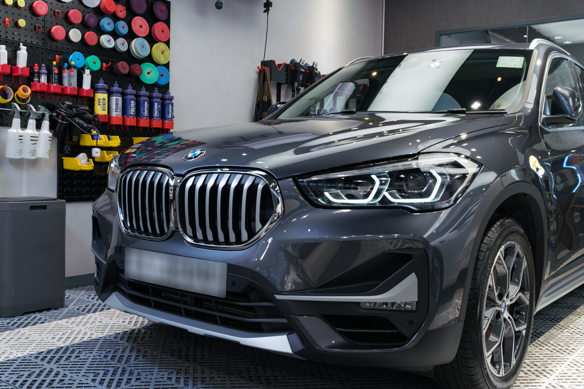 BMW X3 Grey 鍍膜 施工作品