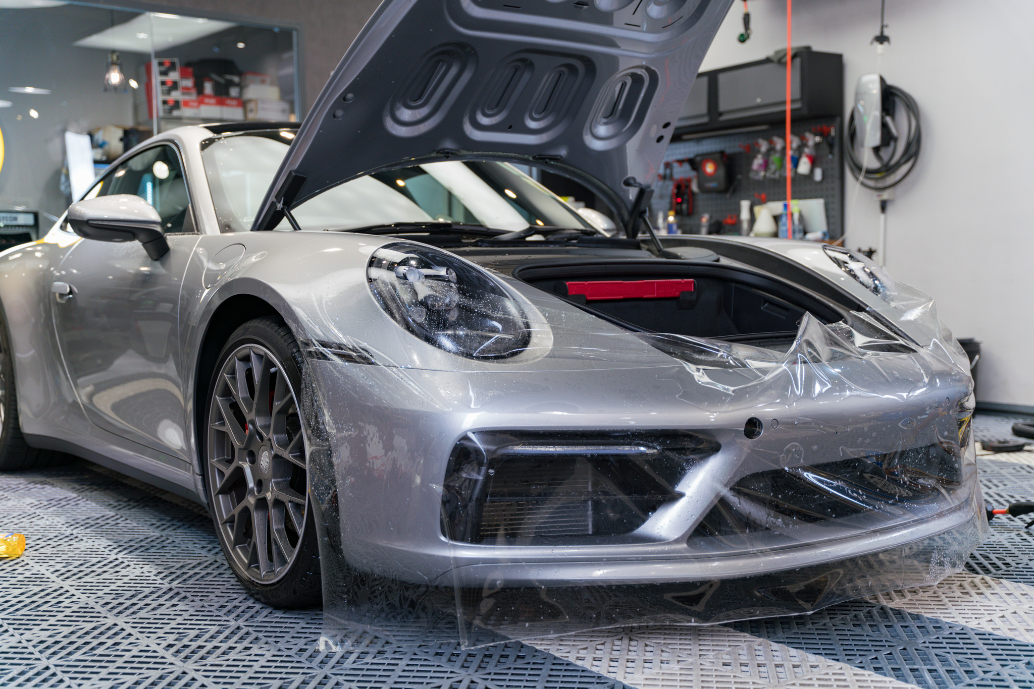 Porsche 911 (992) Carrera S 透明 PPF 施工作品