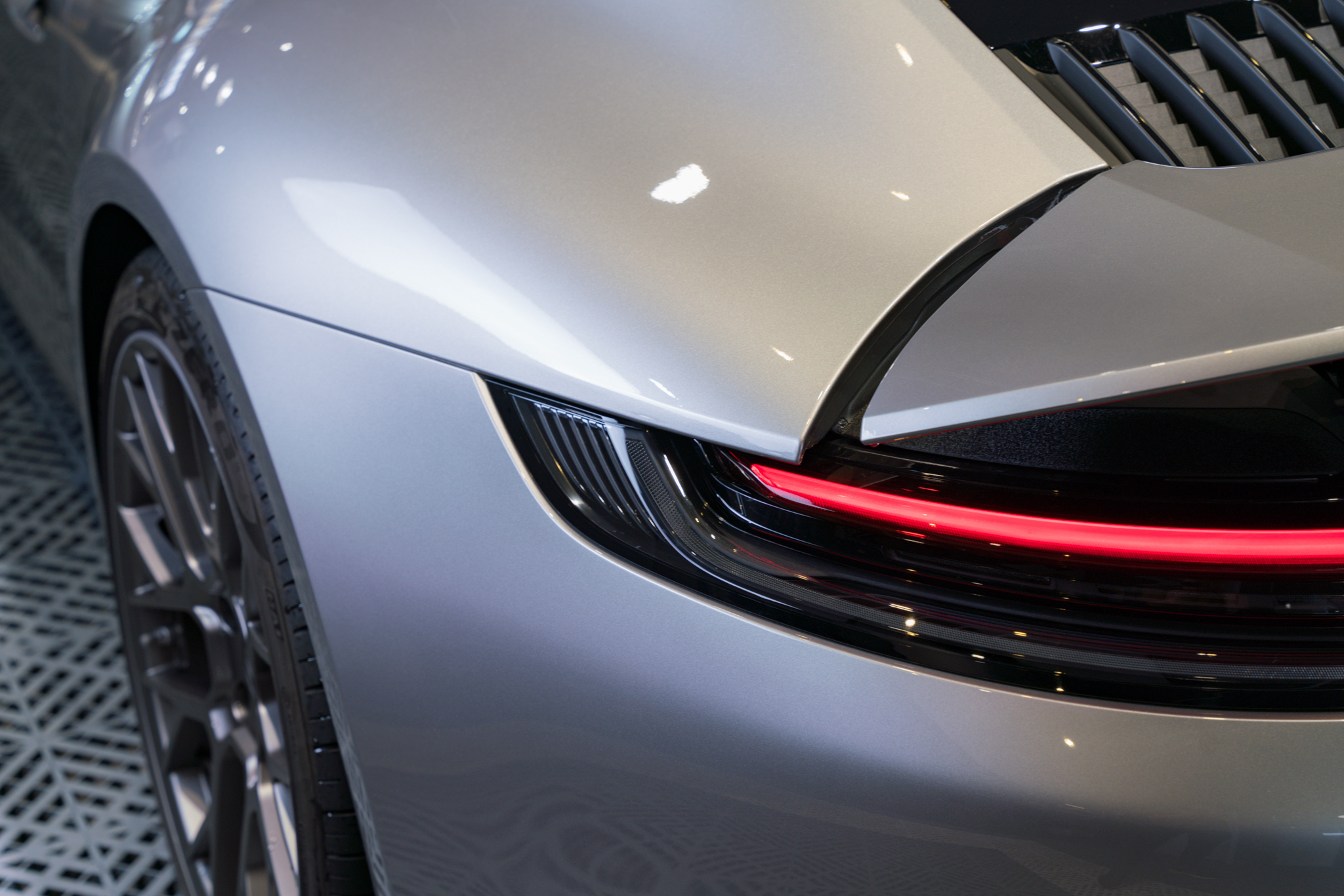 Porsche 911 (992) Carrera S 透明 PPF 施工作品