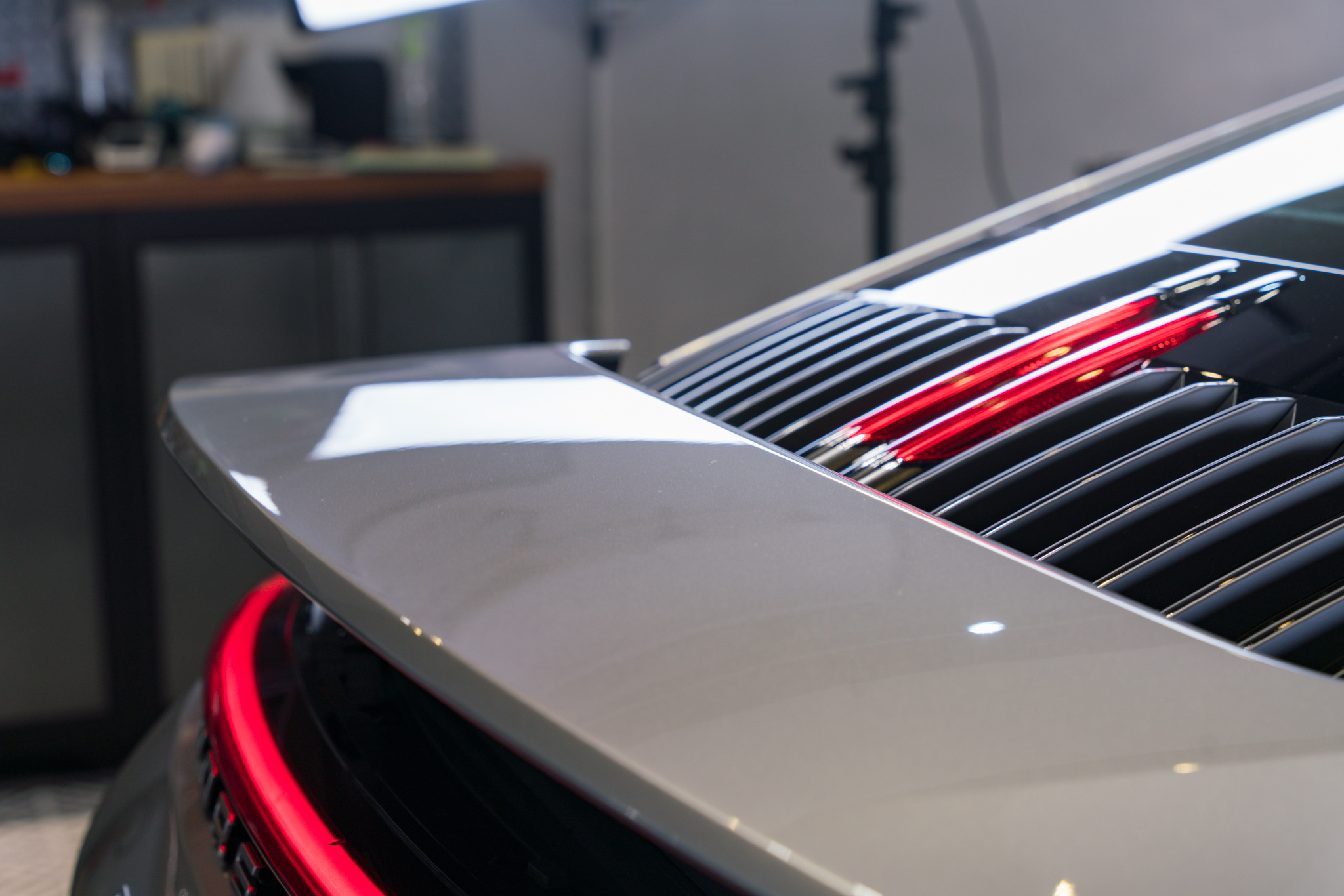 Porsche 911 (992) Carrera S 透明 PPF 施工作品