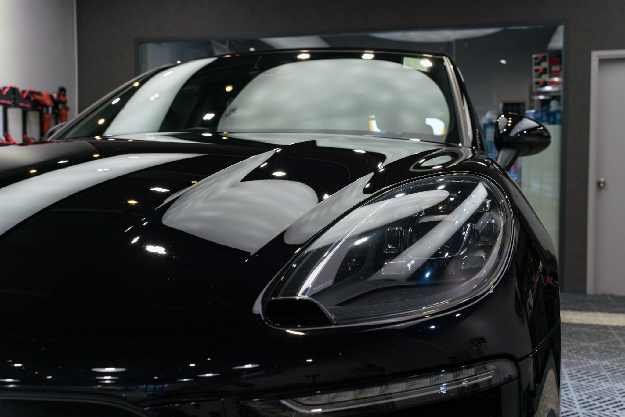 Porsche Macan GTS 鍍膜 施工作品