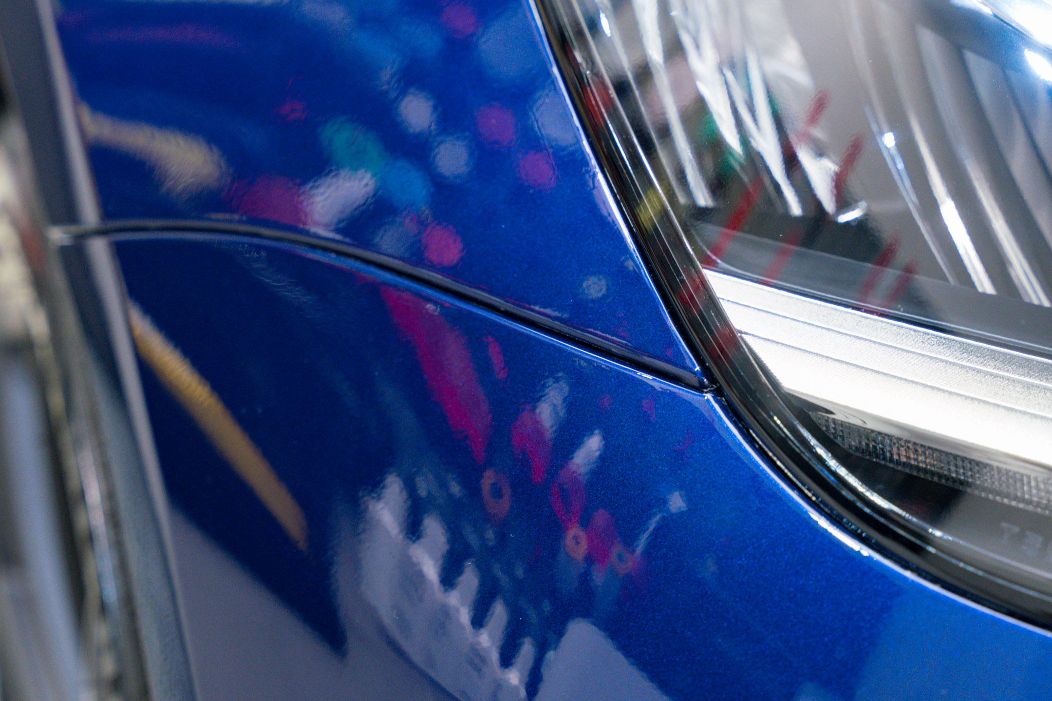 Tesla Model 3 Deep Blue Metallic 透明 PPF 施工作品