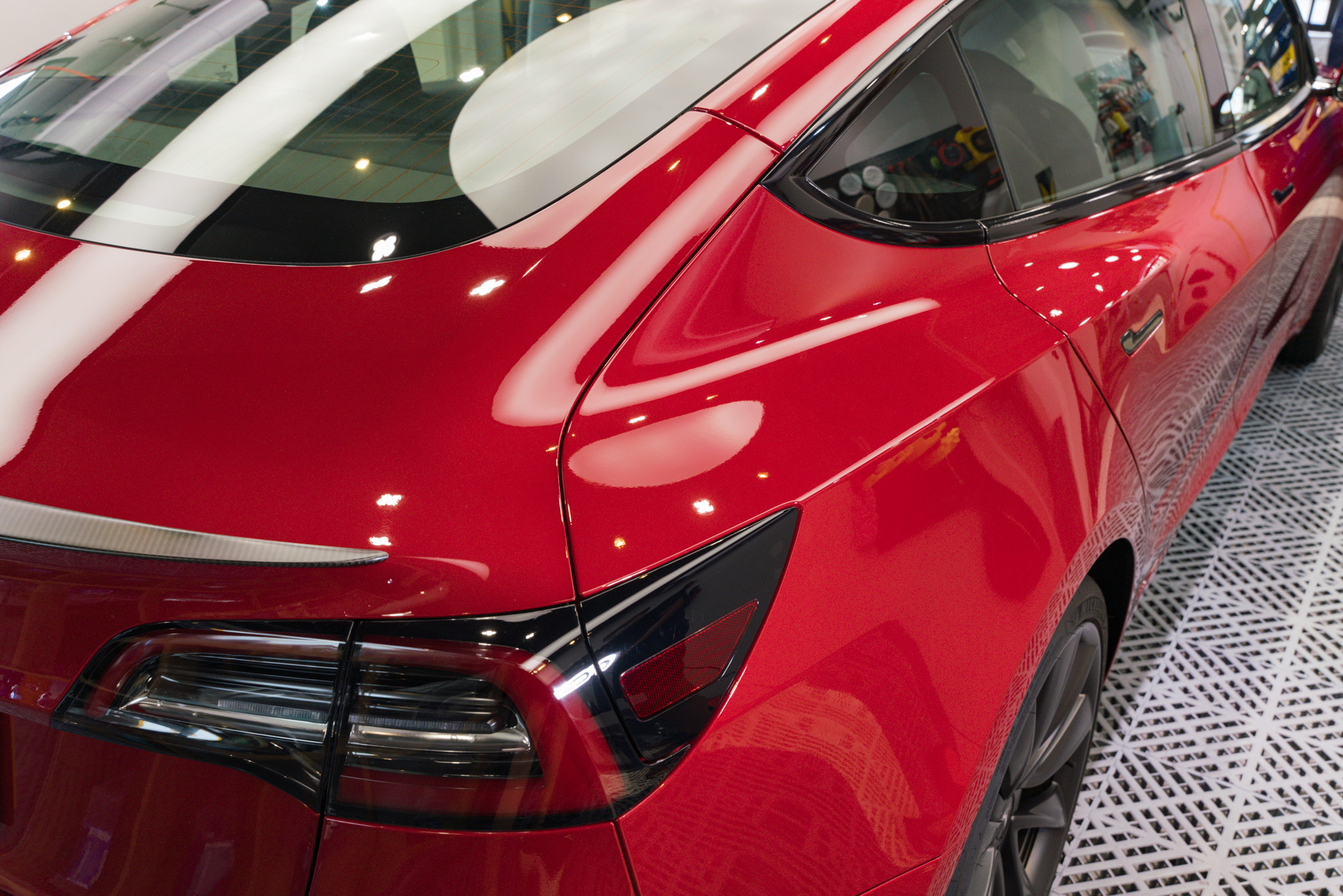 Tesla Model 3 Multi-Coat Red 鍍膜 施工作品