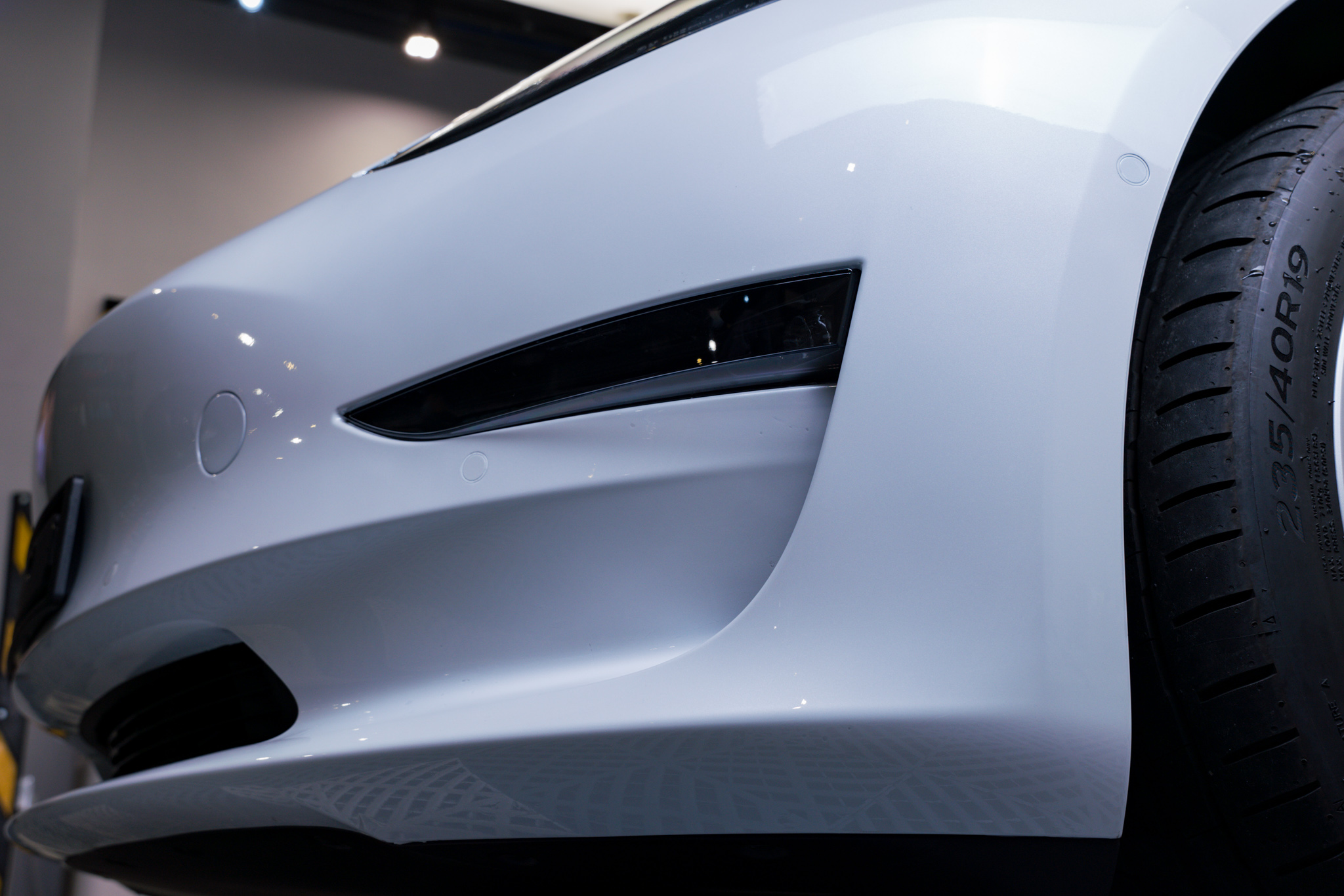 Tesla Model 3 Pearl White 透明 PPF 施工作品