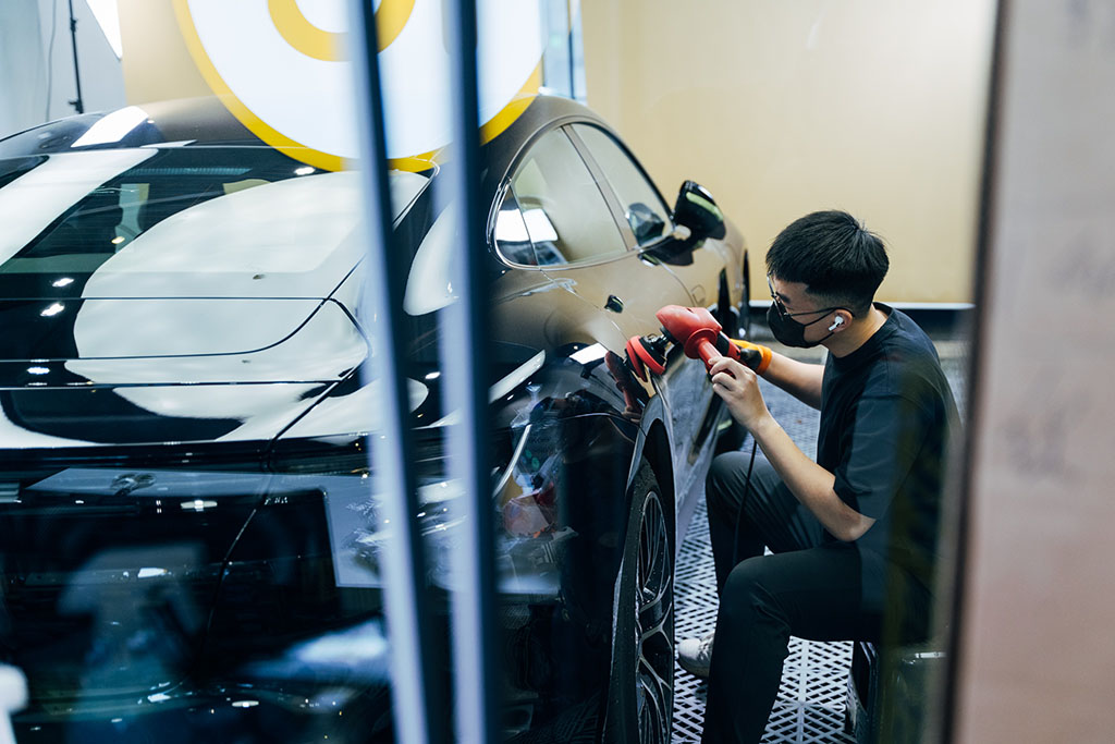 Porsche Taycan 4S 鍍膜 施工作品