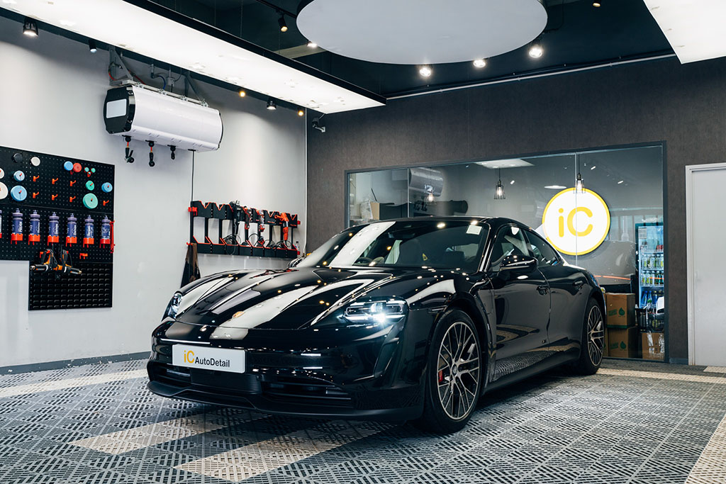 Porsche Taycan 4S 鍍膜 施工作品
