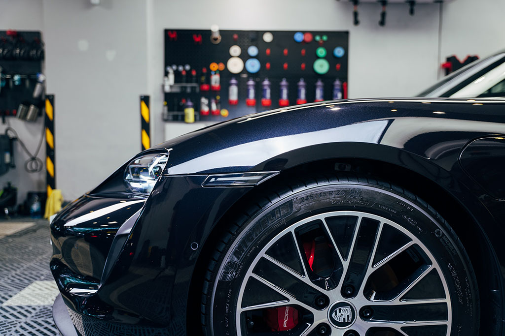 Porsche Taycan 4S 鍍膜 施工作品