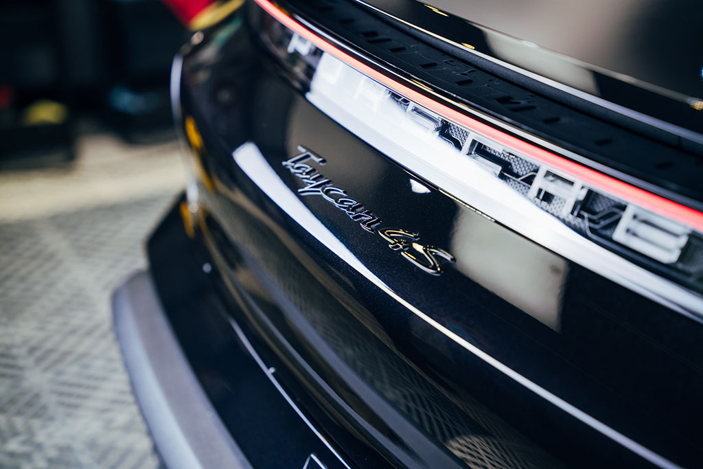 Porsche Taycan 4S 鍍膜 施工作品