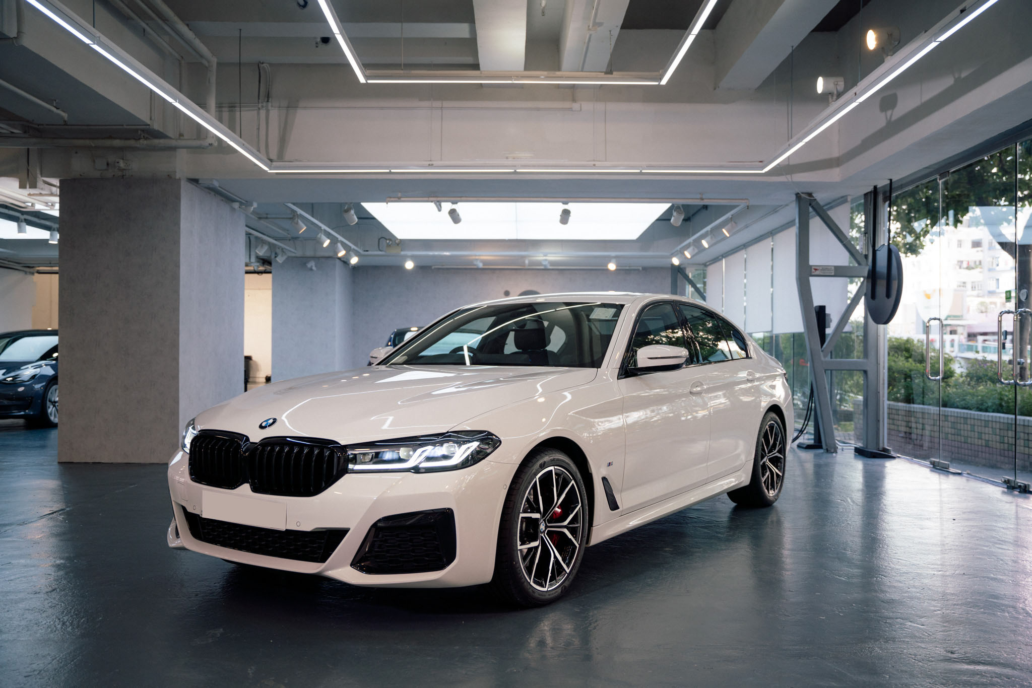 BMW THE 5 透明 PPF 施工作品