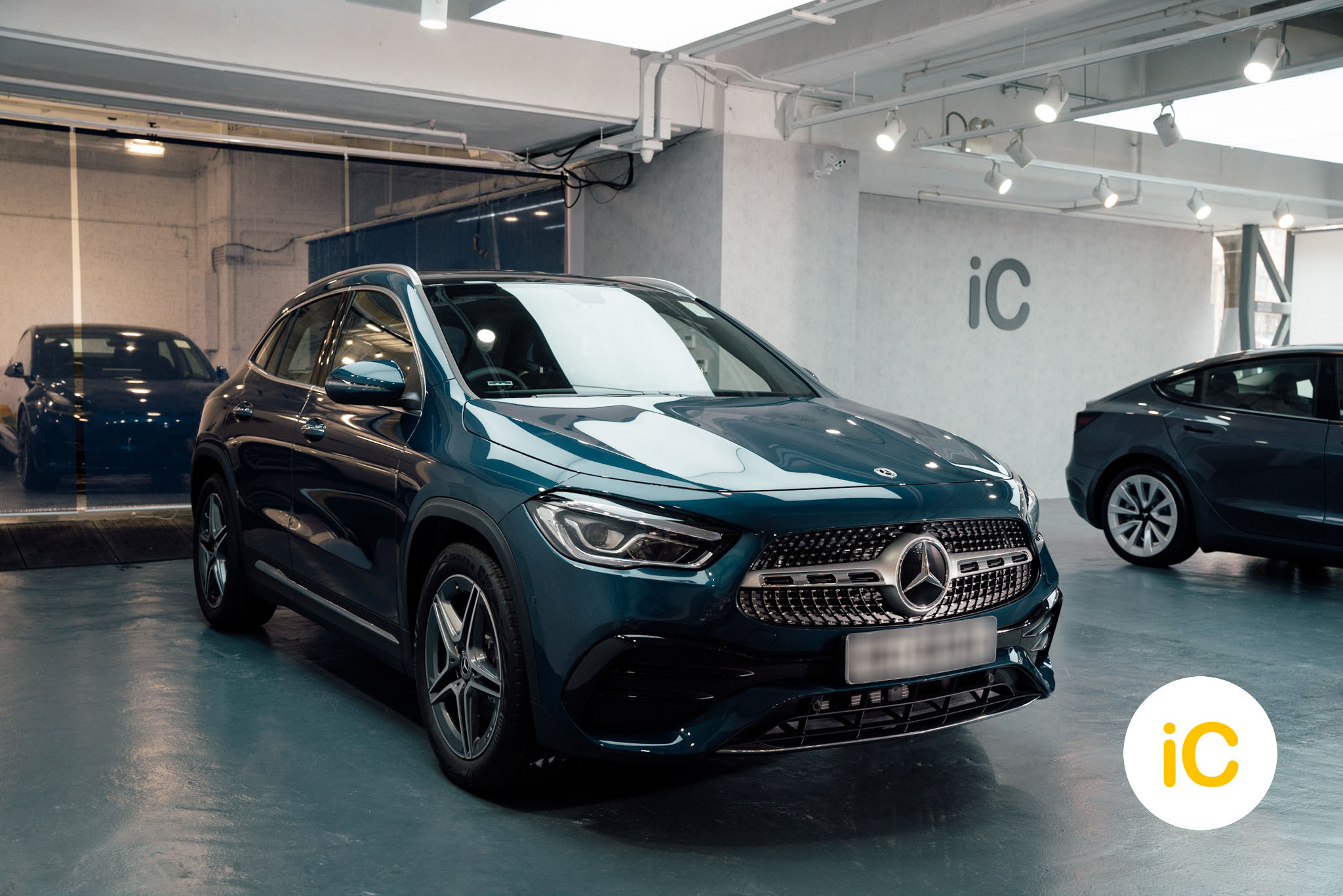 Mercedes-Benz GLA 200 鍍膜 施工作品