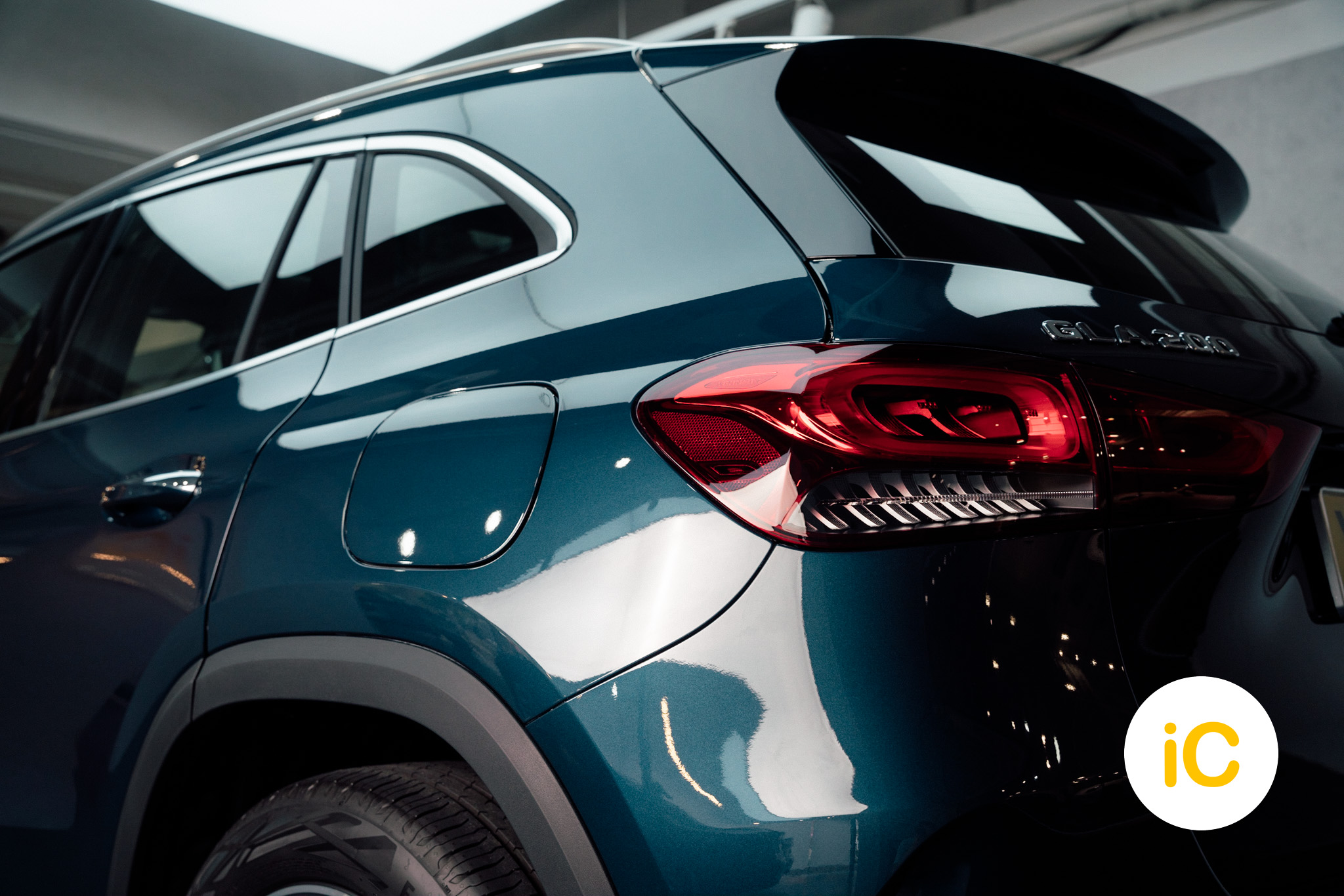 Mercedes-Benz GLA 200 鍍膜 施工作品