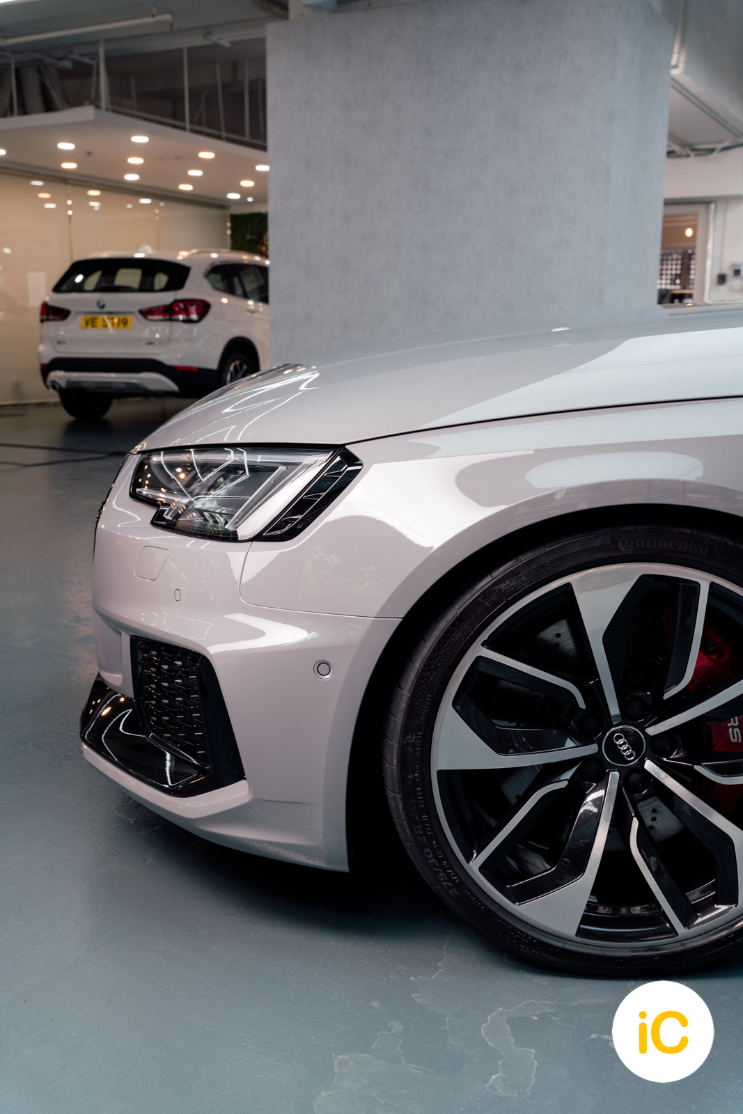 Audi RS4 透明 PPF 施工作品