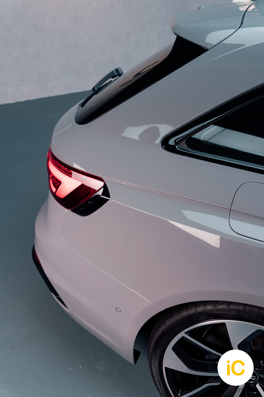 Audi RS4 透明 PPF 施工作品